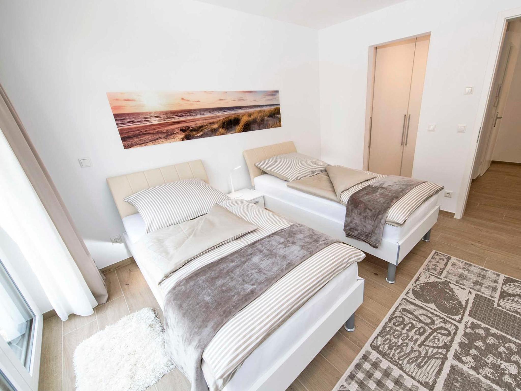Villa Louisa in Sellin - WG 39 mit Balkon, strandnah