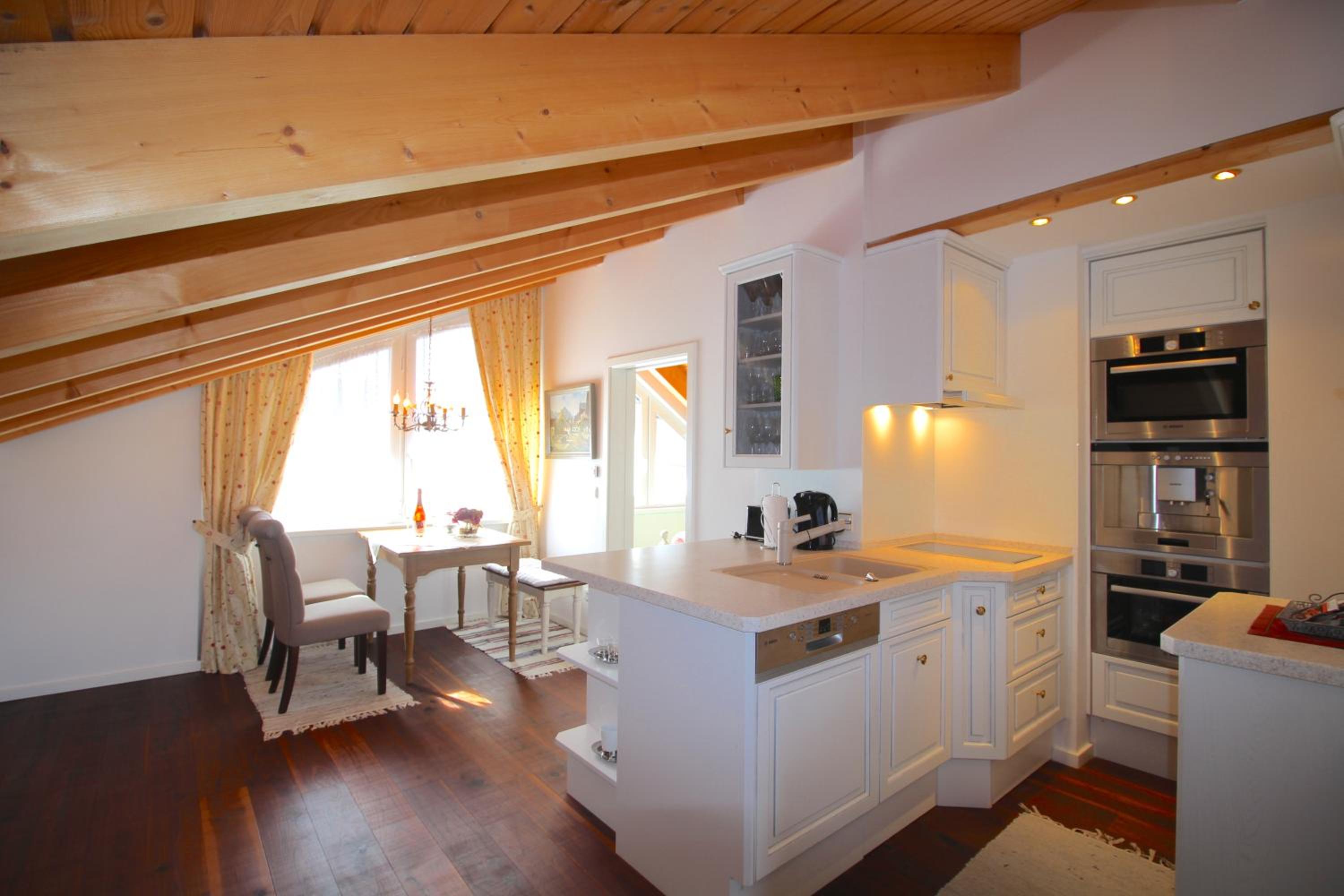 Himmelschlösschen & Chalet Rose view 3