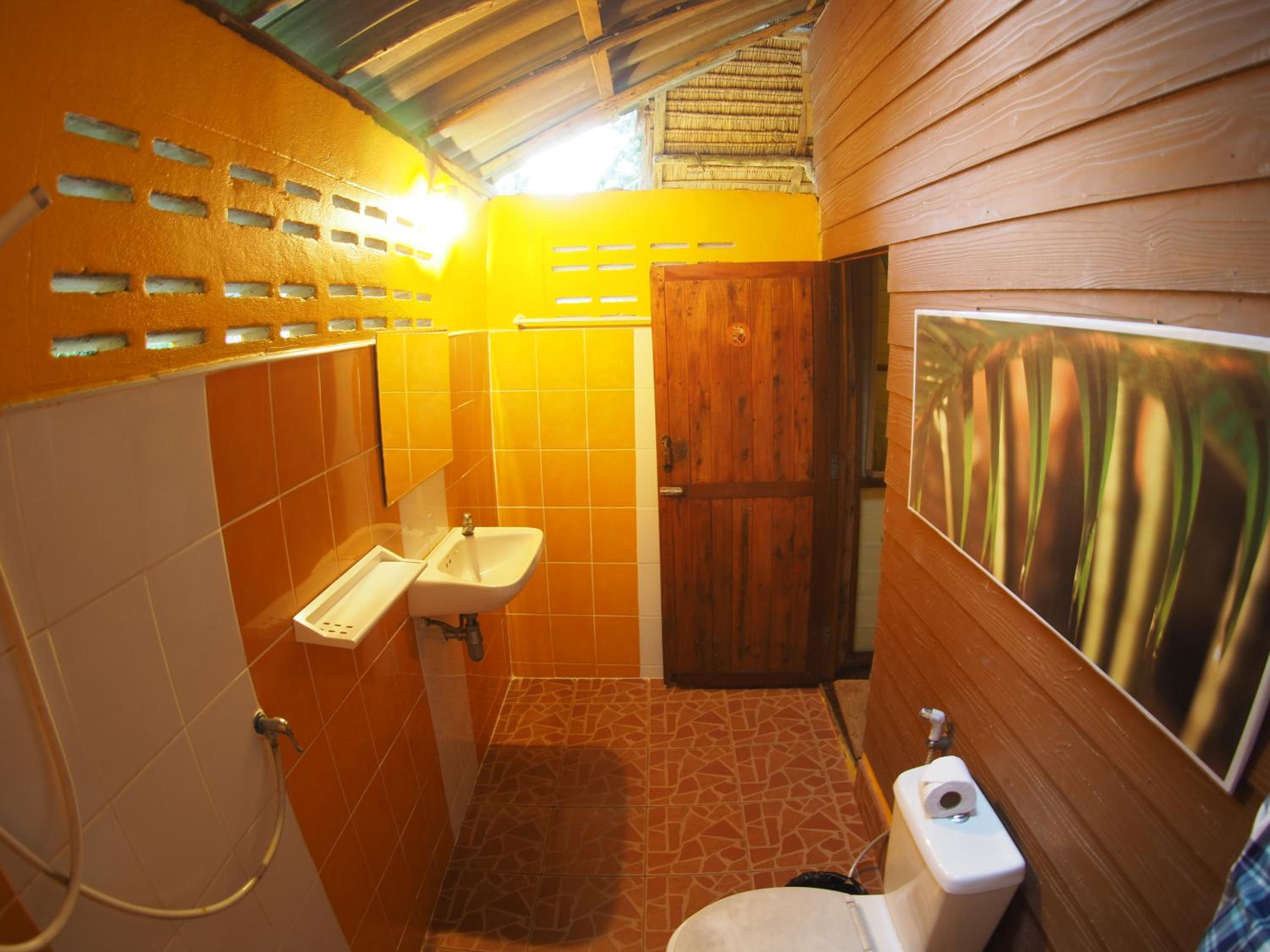 Photo 32