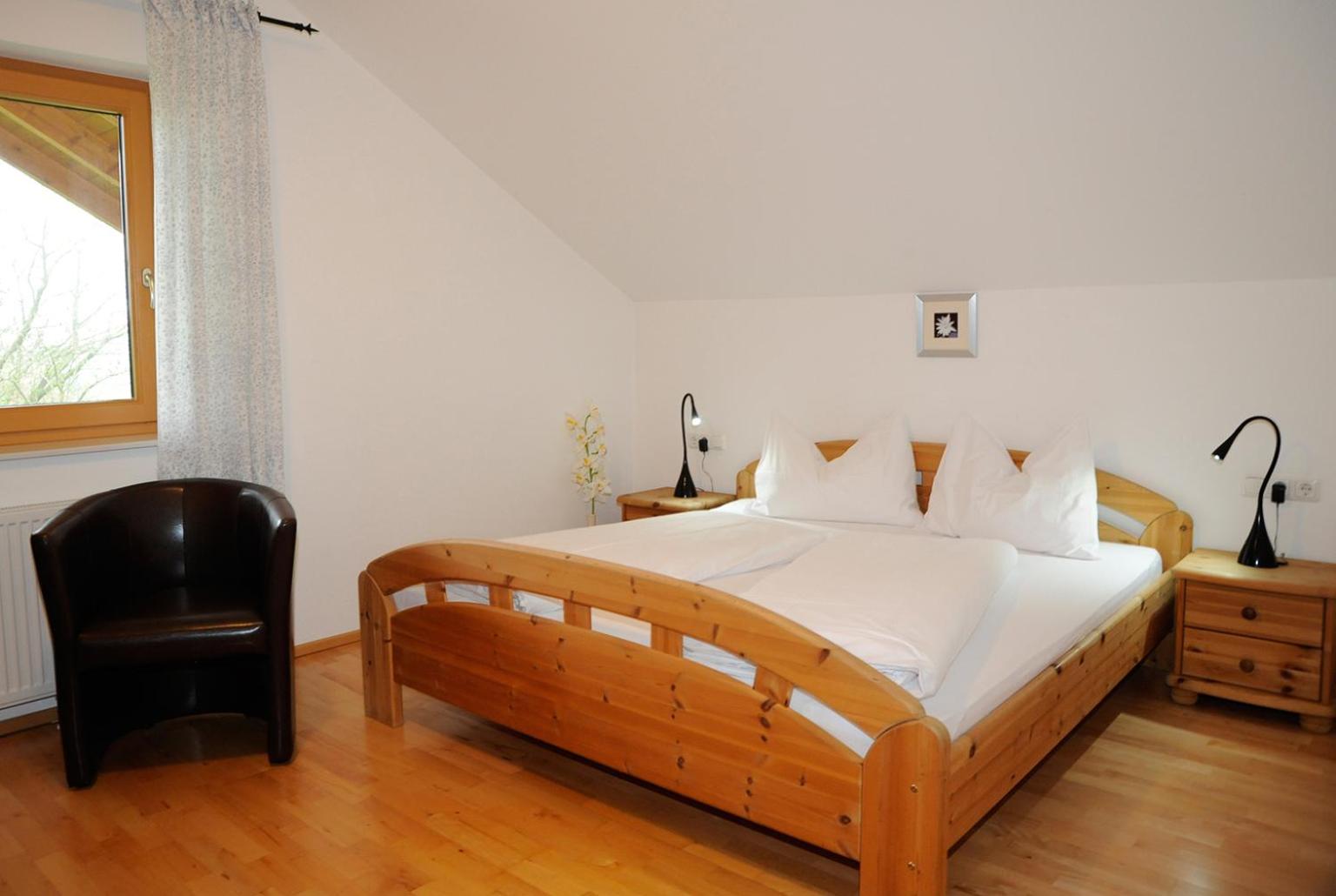 Sonnenblumenhof - Zimmer & Apartments