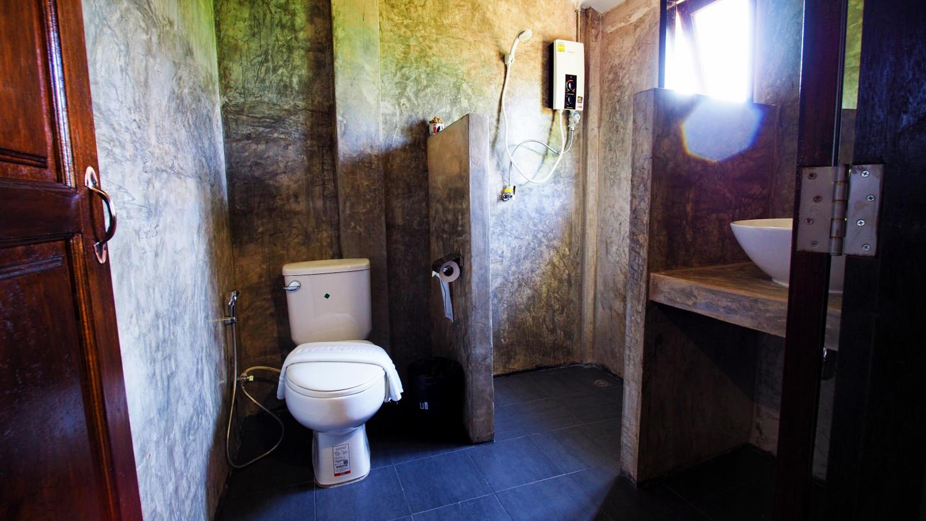 Pround Nan Cottage