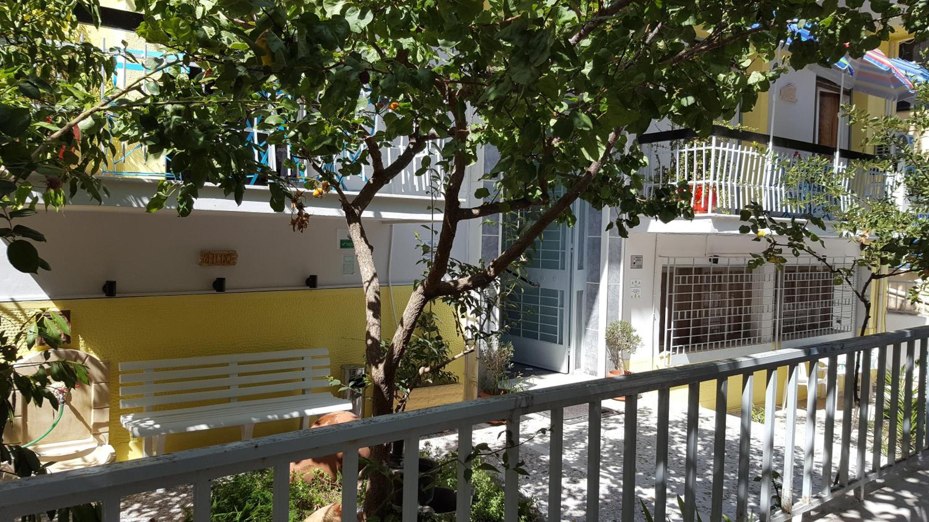 KOKONI APARTMENTS AMBELOKIPI, ATHENS