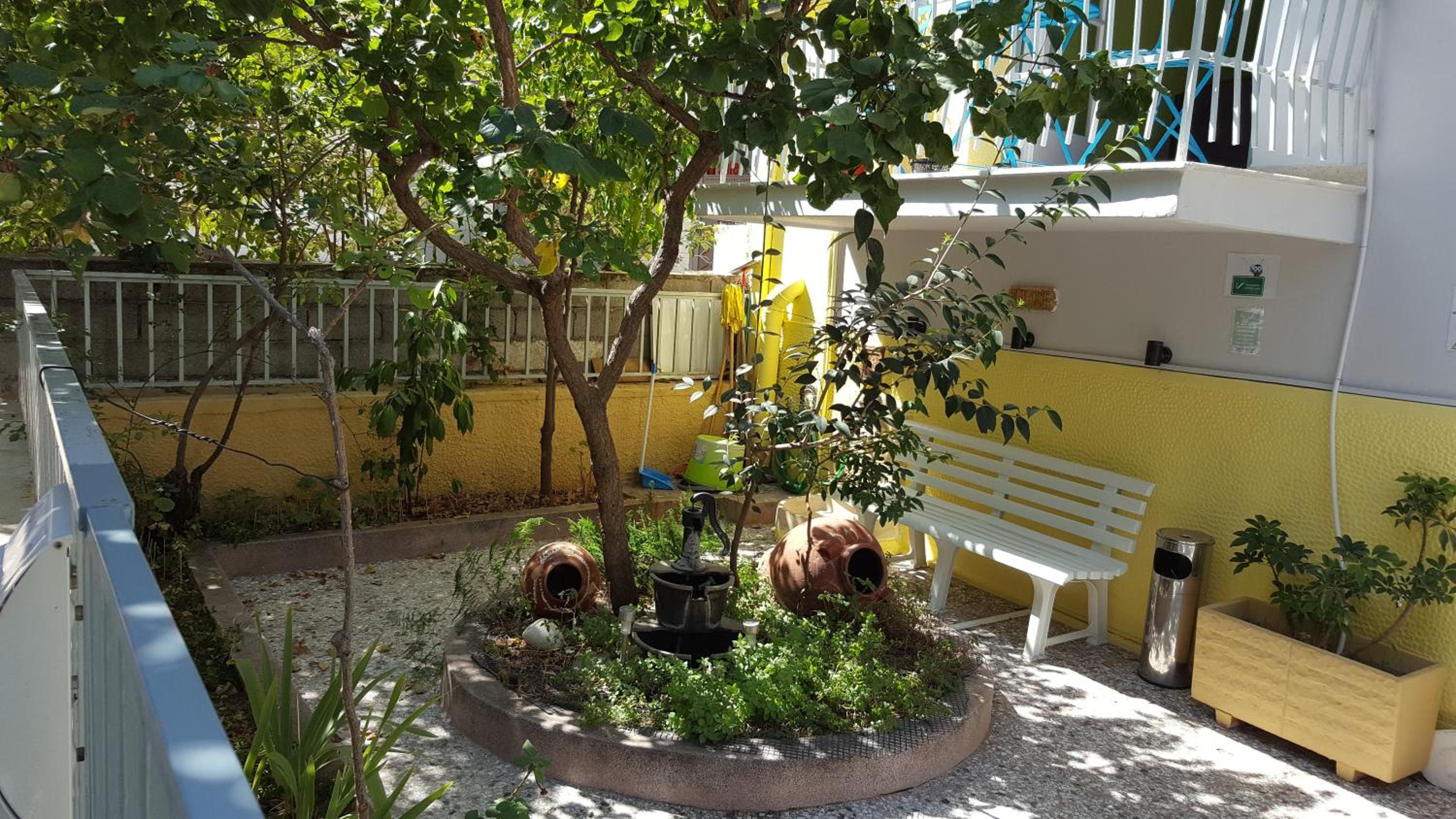 KOKONI APARTMENTS AMBELOKIPI, ATHENS