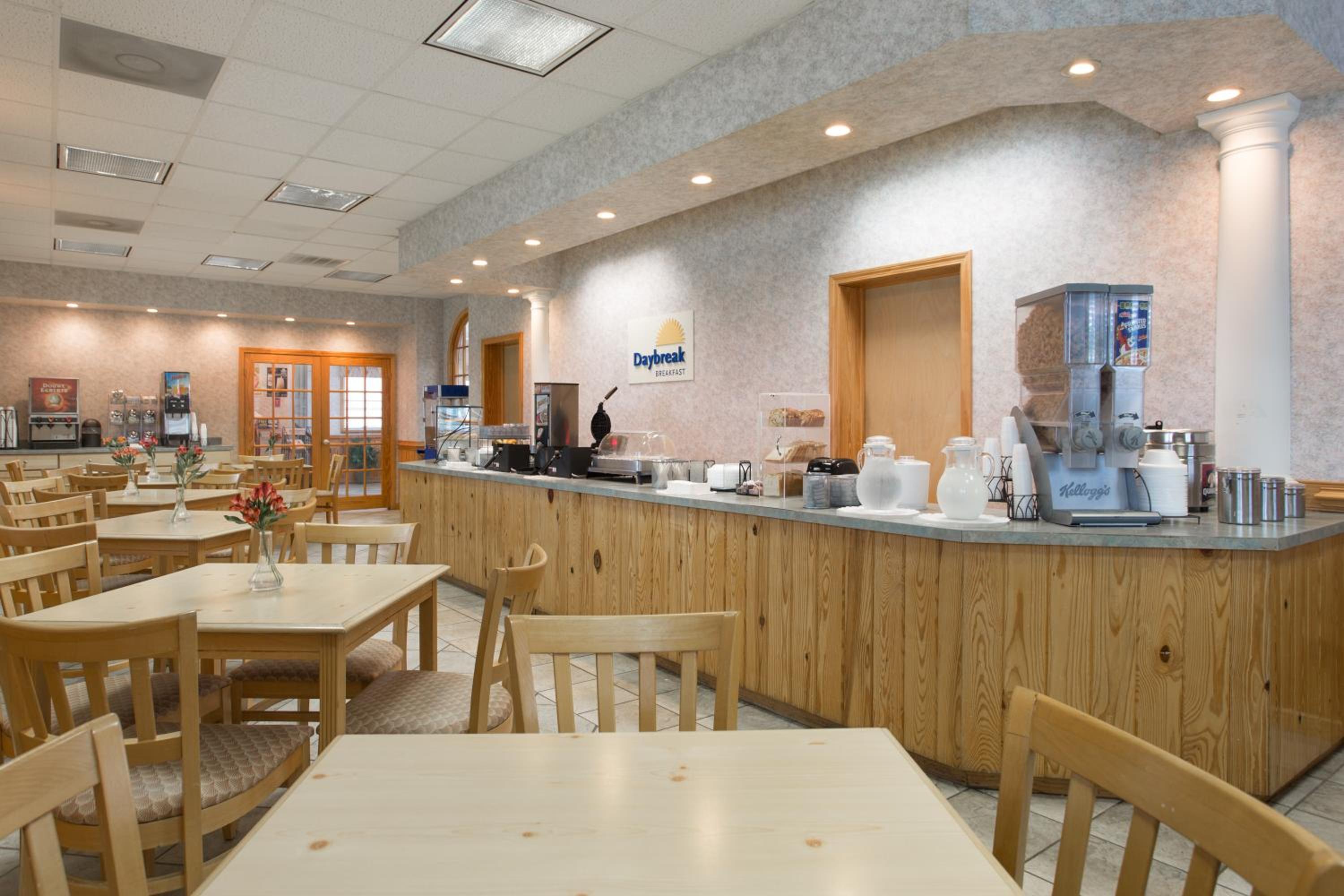Mariner Inn And Suites view 4