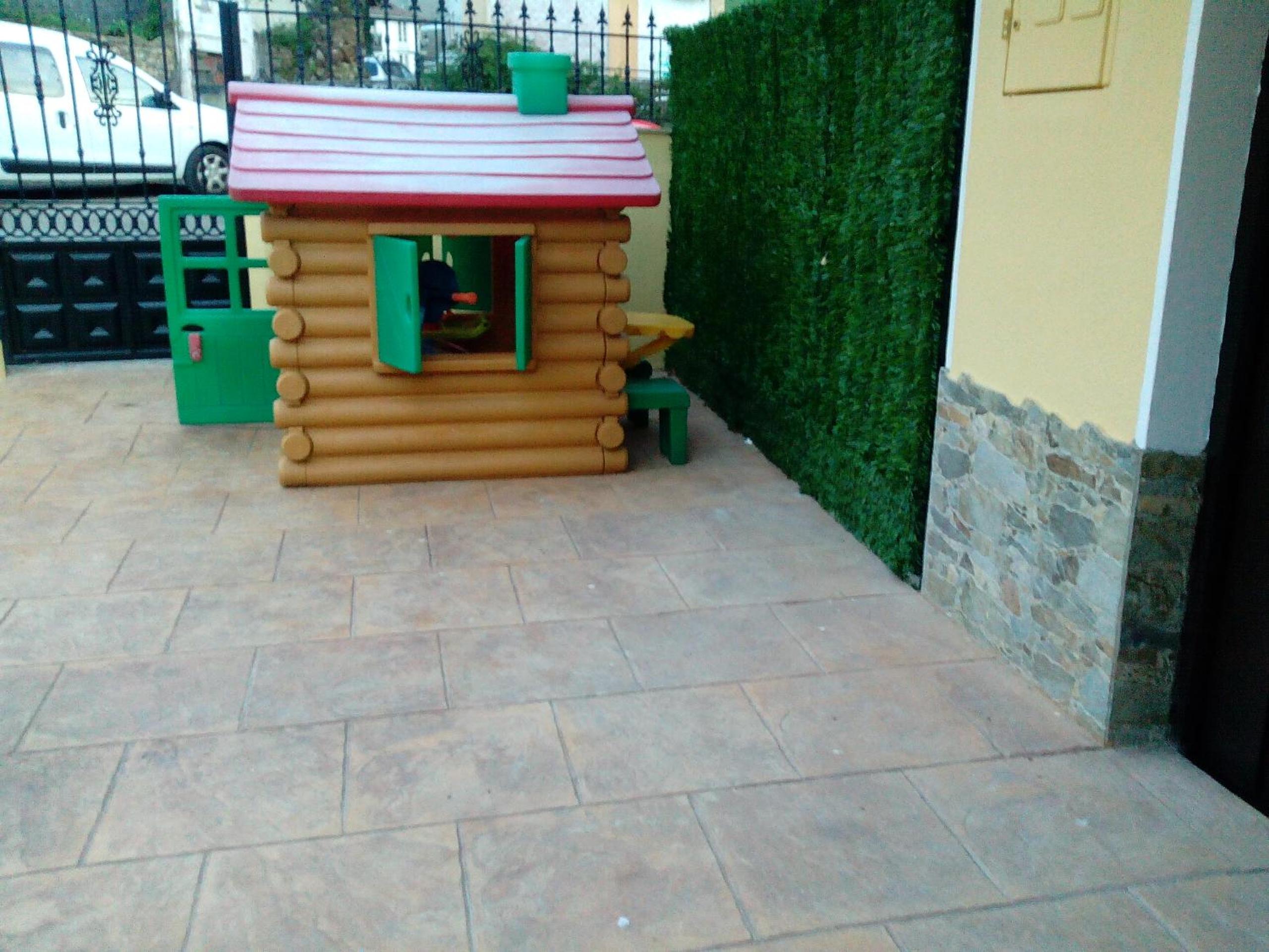 Photo 8