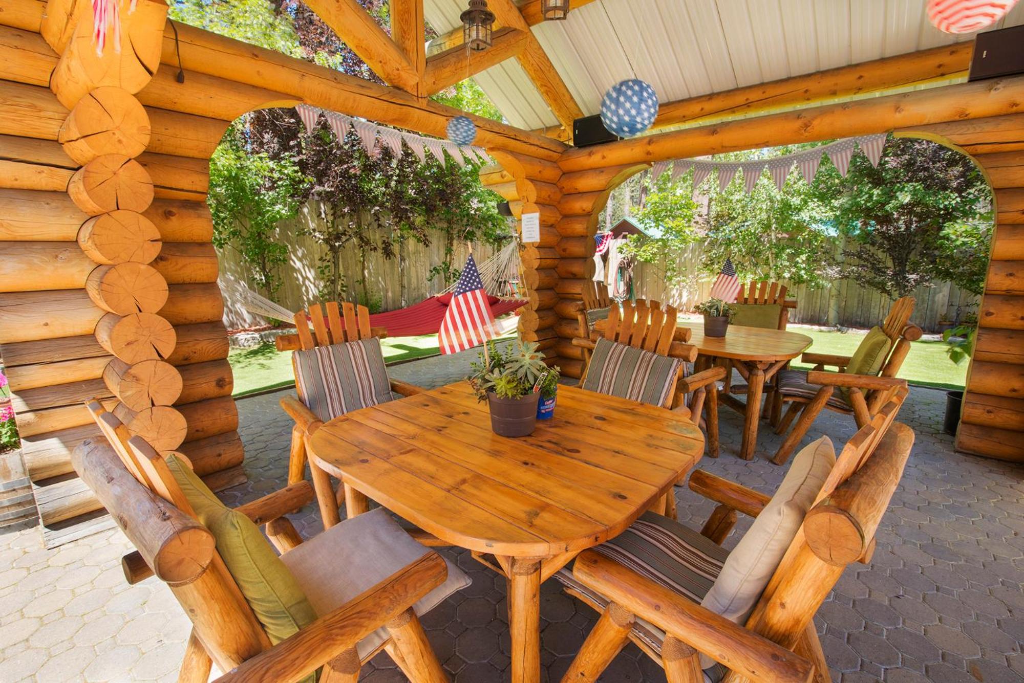 Lake Tahoe Vacations - Fireside Lodge - Property Image 29
