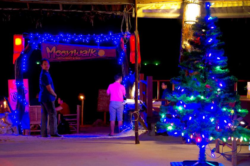 Moonwalk Lanta Resort