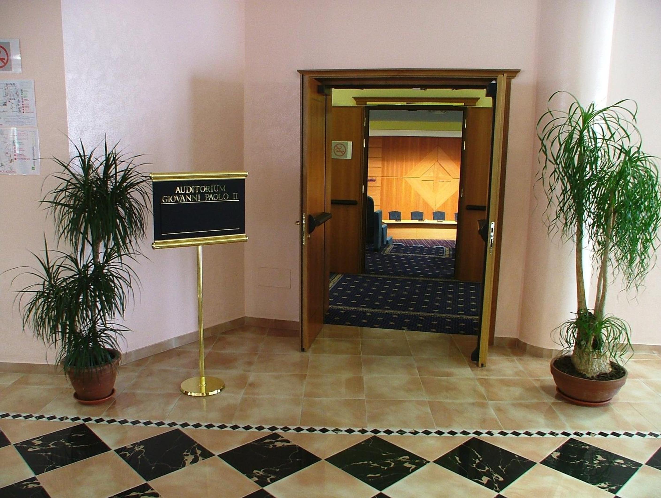 San Giovanni Rotondo Vacations - Hotel Centro di Spiritualita Padre Pio - Property Image 12