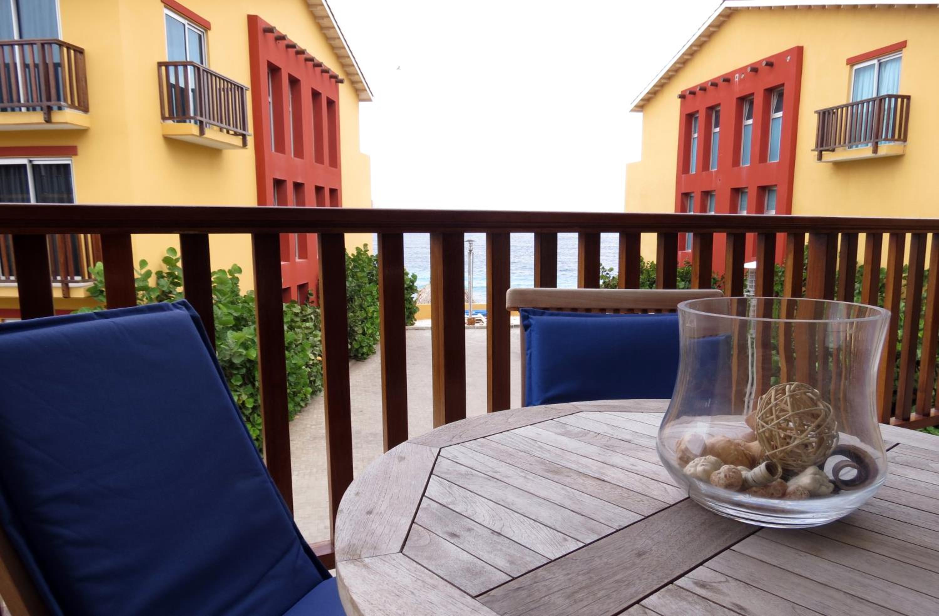 Palapa Beach Resort Curacao