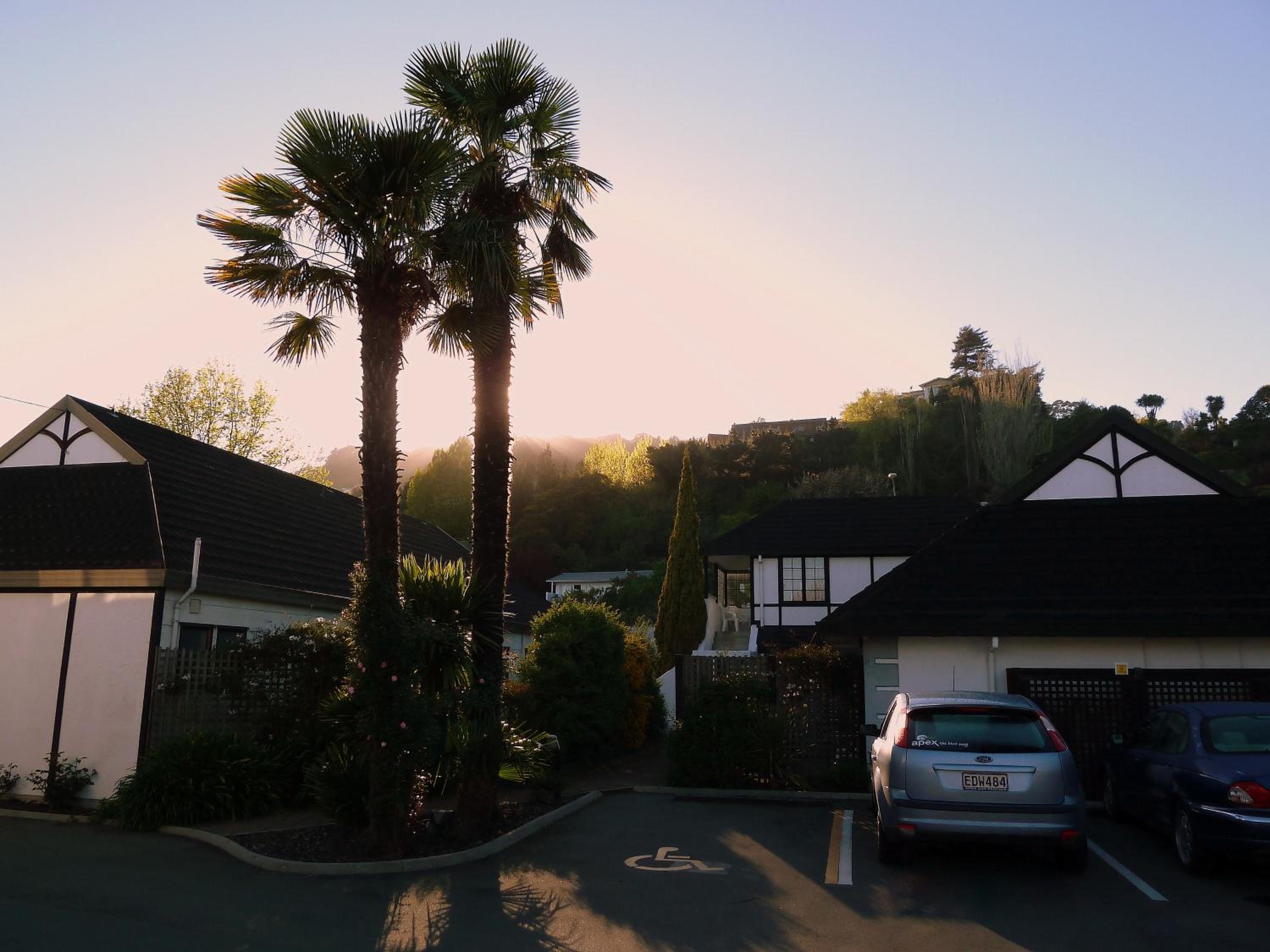 Tudor Lodge Motel