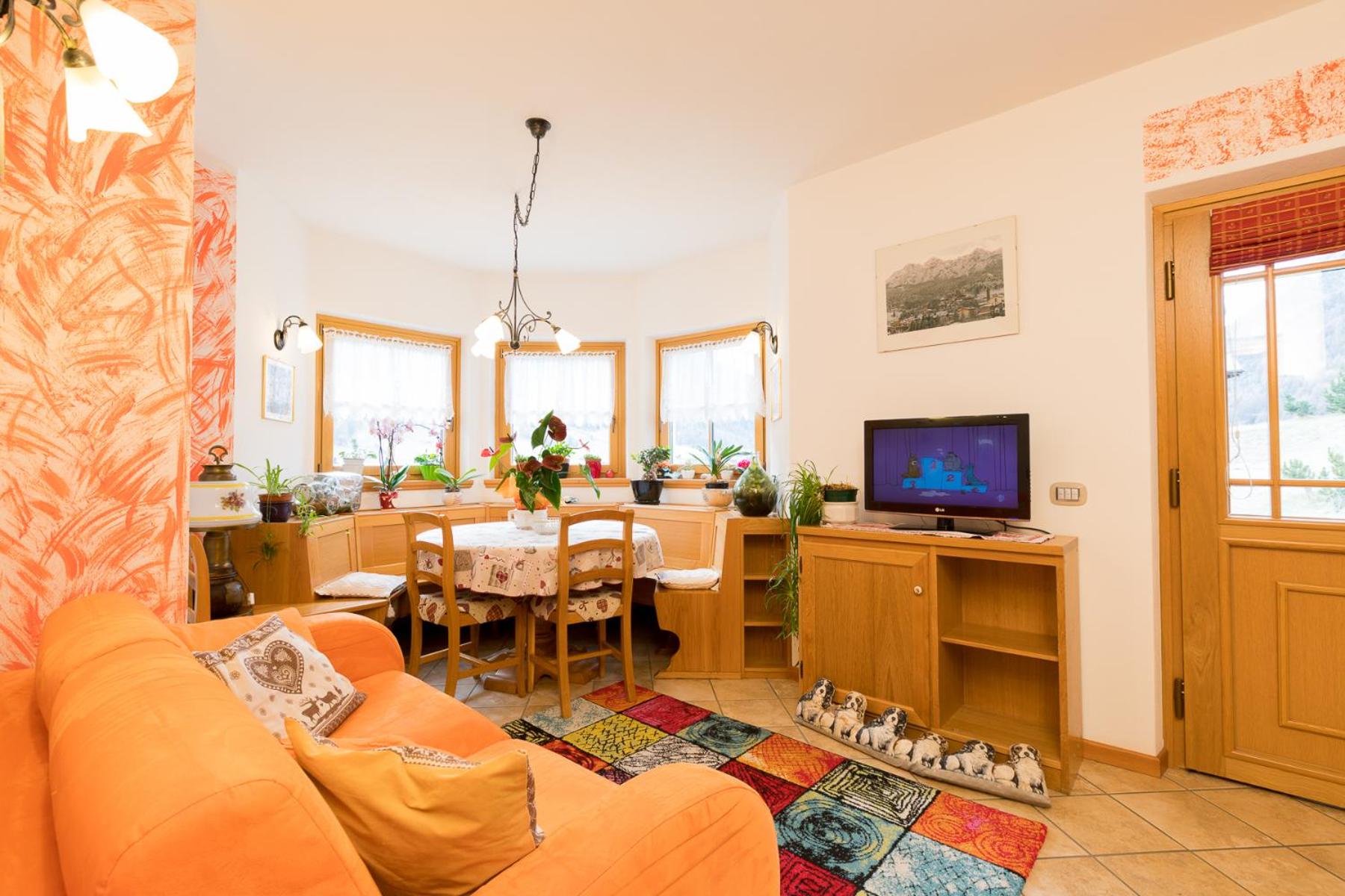 Chalet Aurora view 3