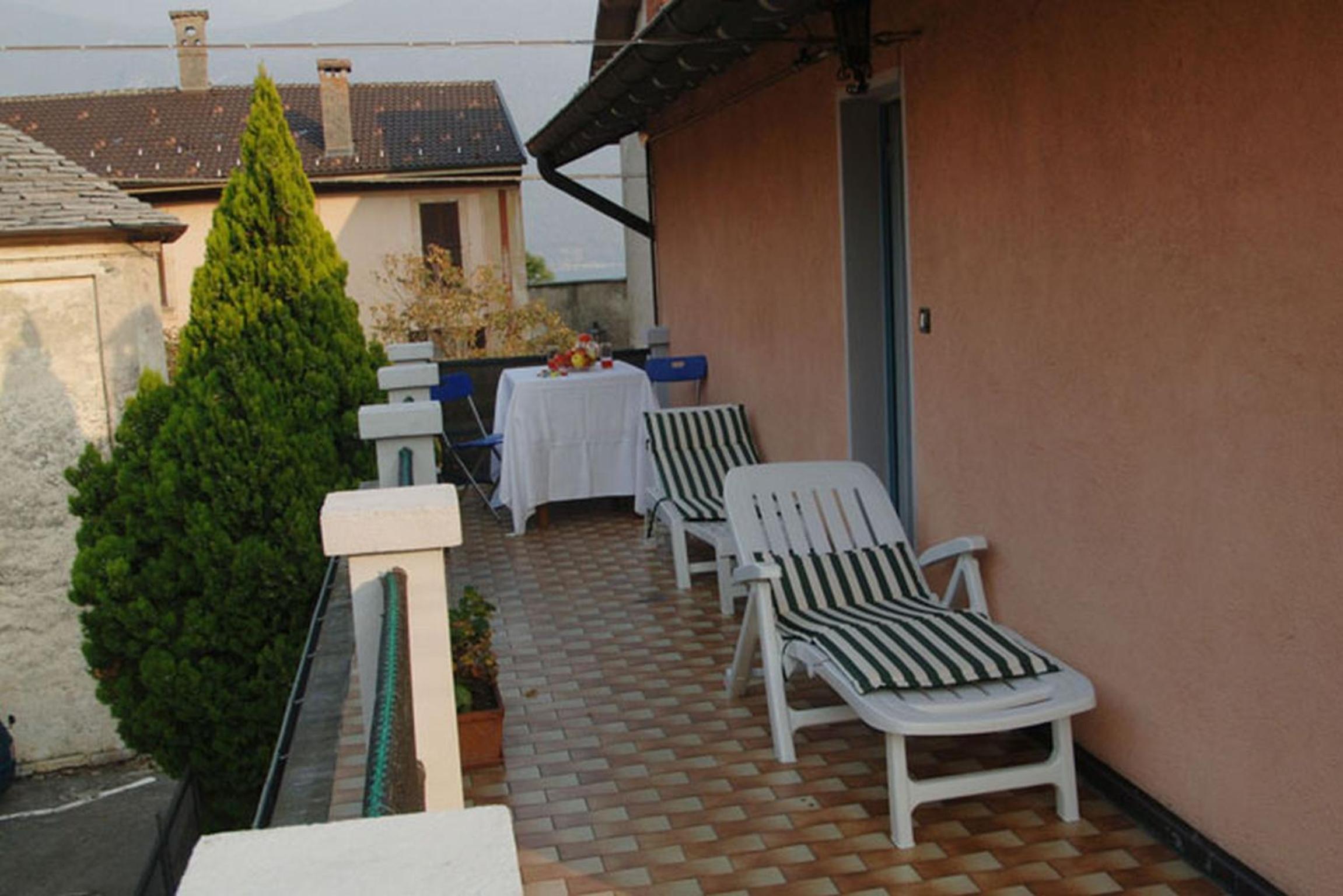 Appartamento San Ambrogio view 4