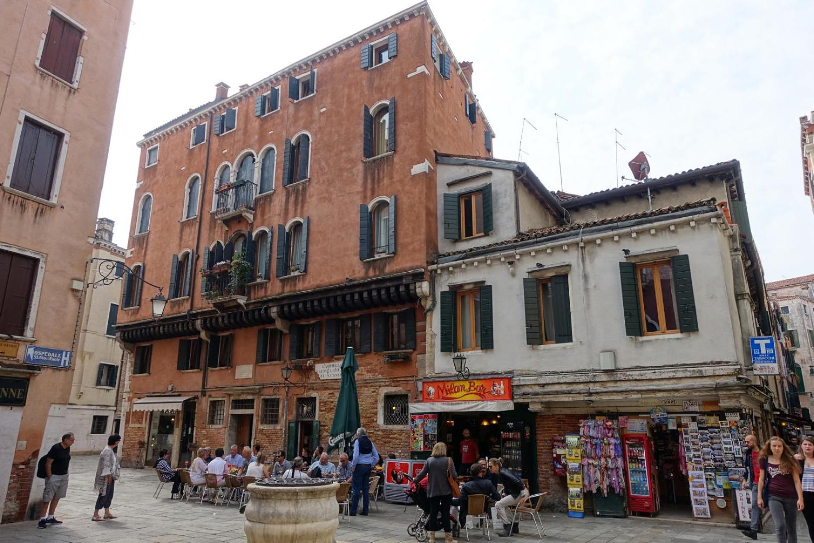 Casanova Penthouse near Rialto rooftop view