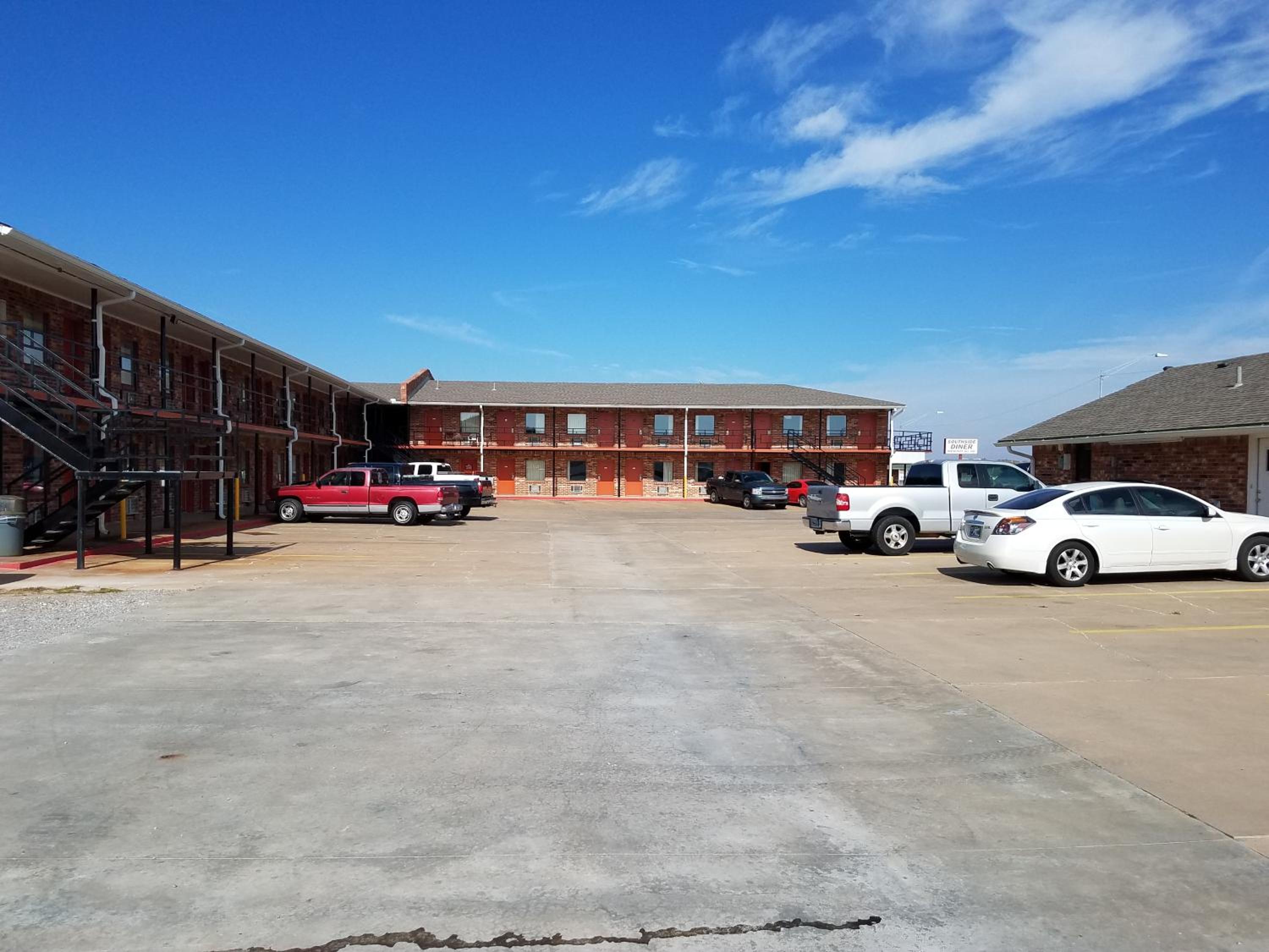 Heritage Inn