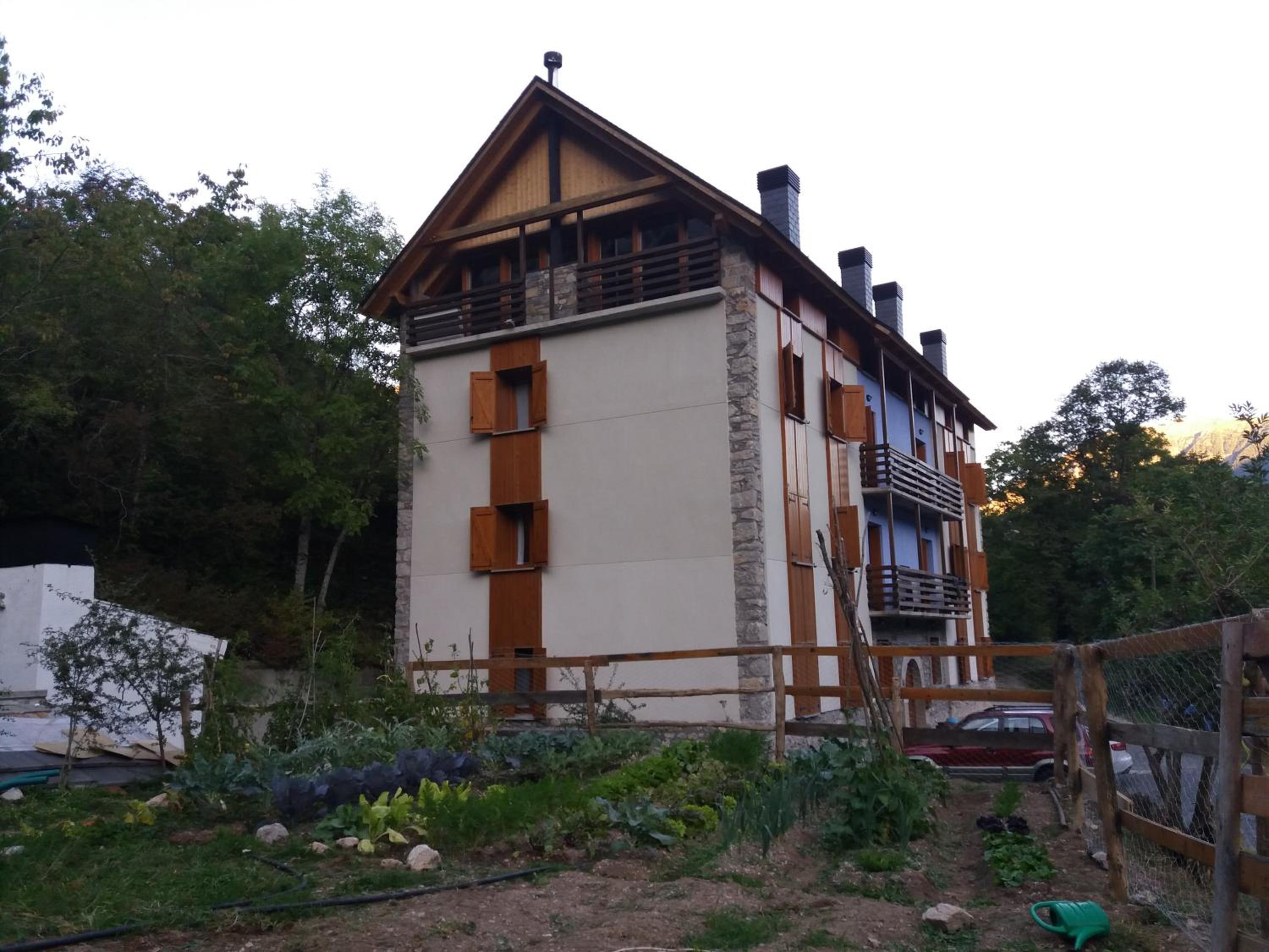 Photo 32