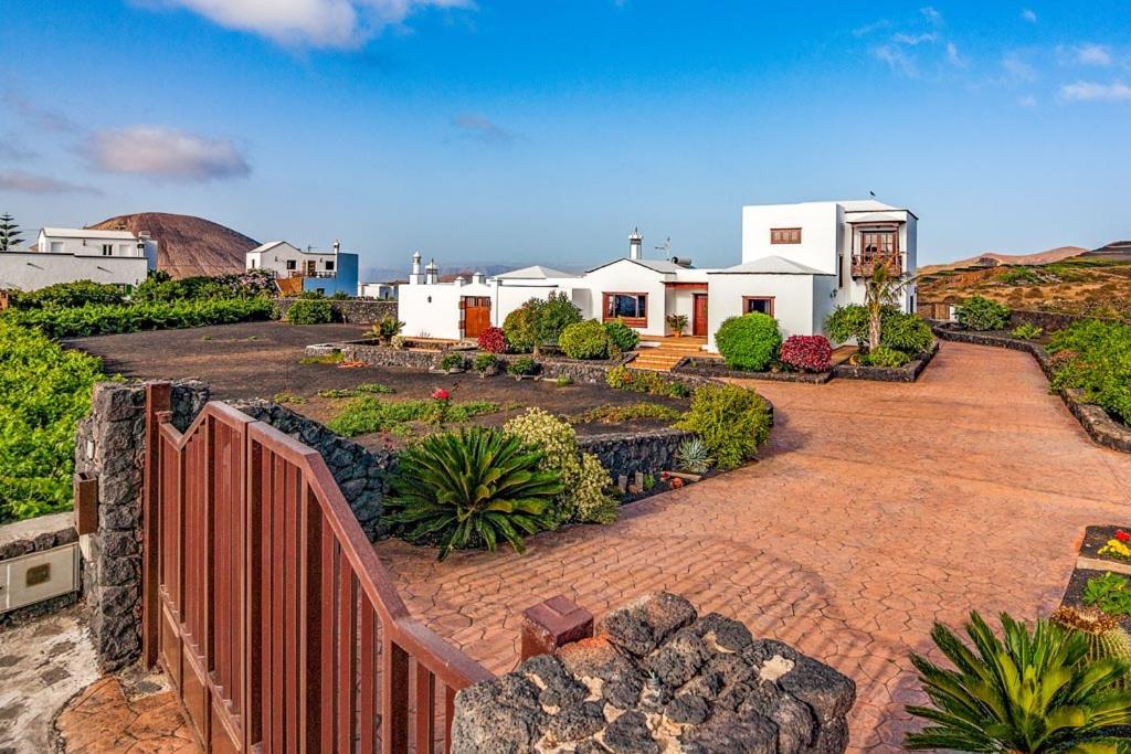 Villa Eloisa view 3