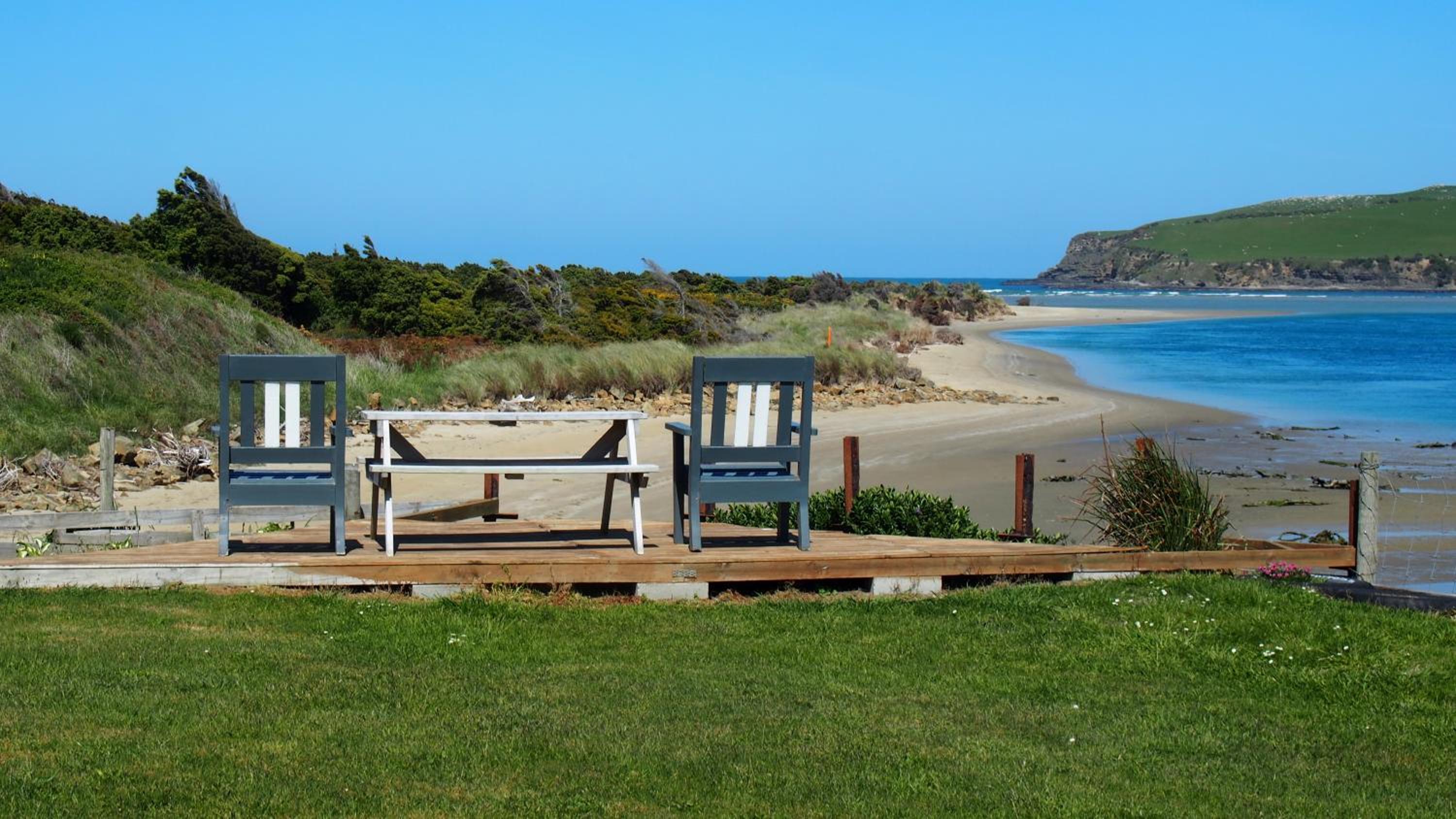 Surat Bay Lodge, Motel and Backpackers