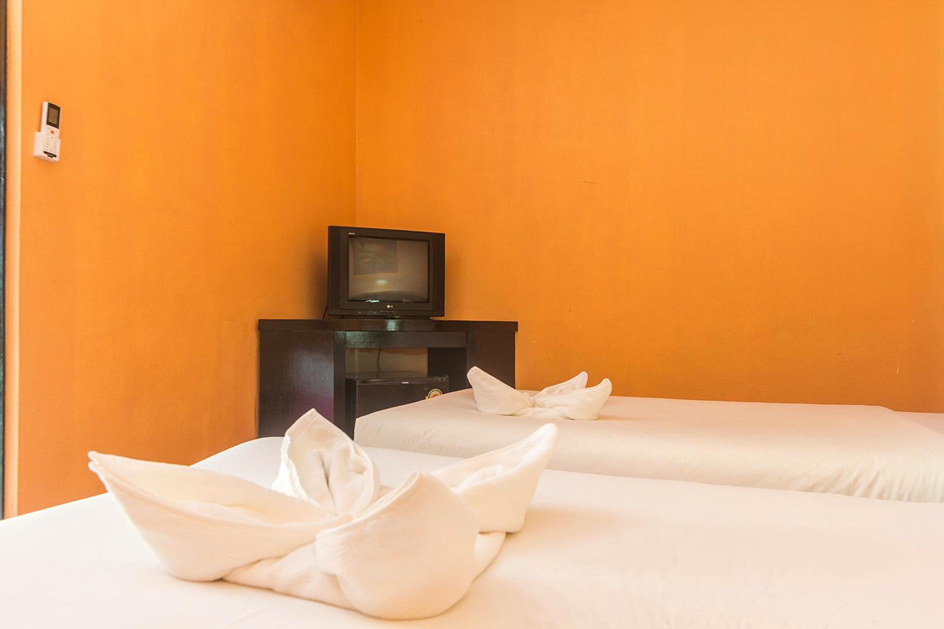 Phi Phi Chang Grand Resort