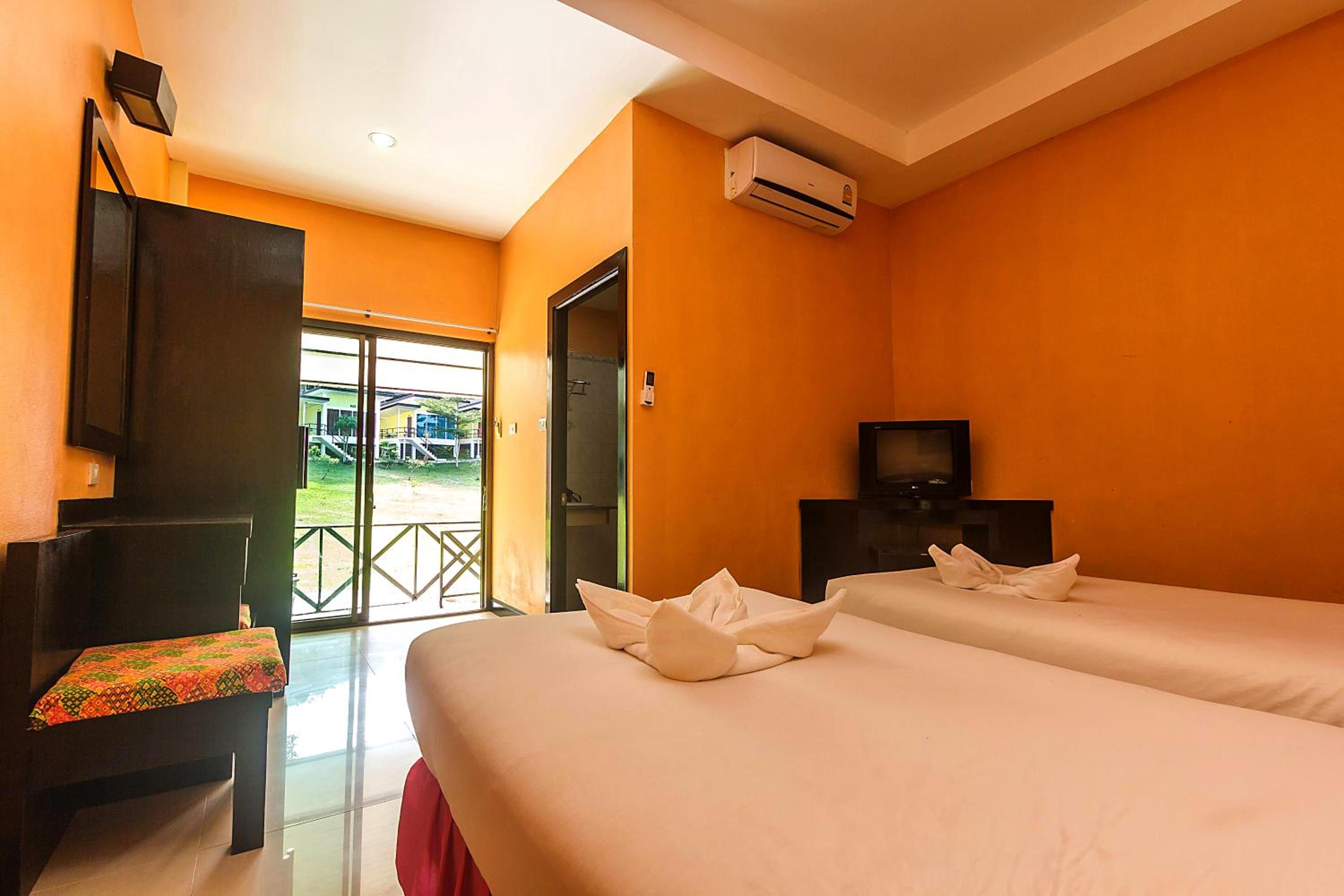 Phi Phi Chang Grand Resort