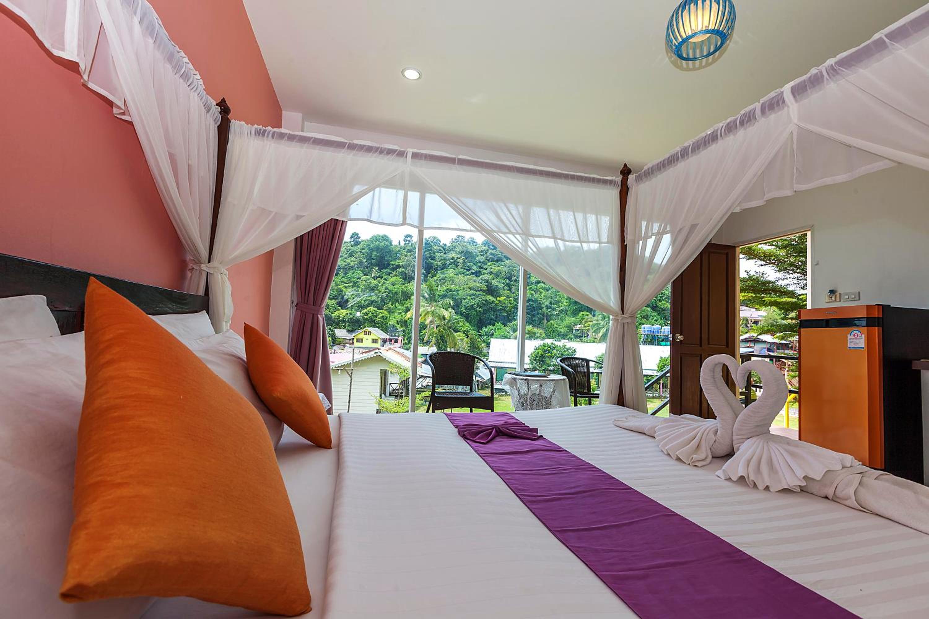 Phi Phi Chang Grand Resort