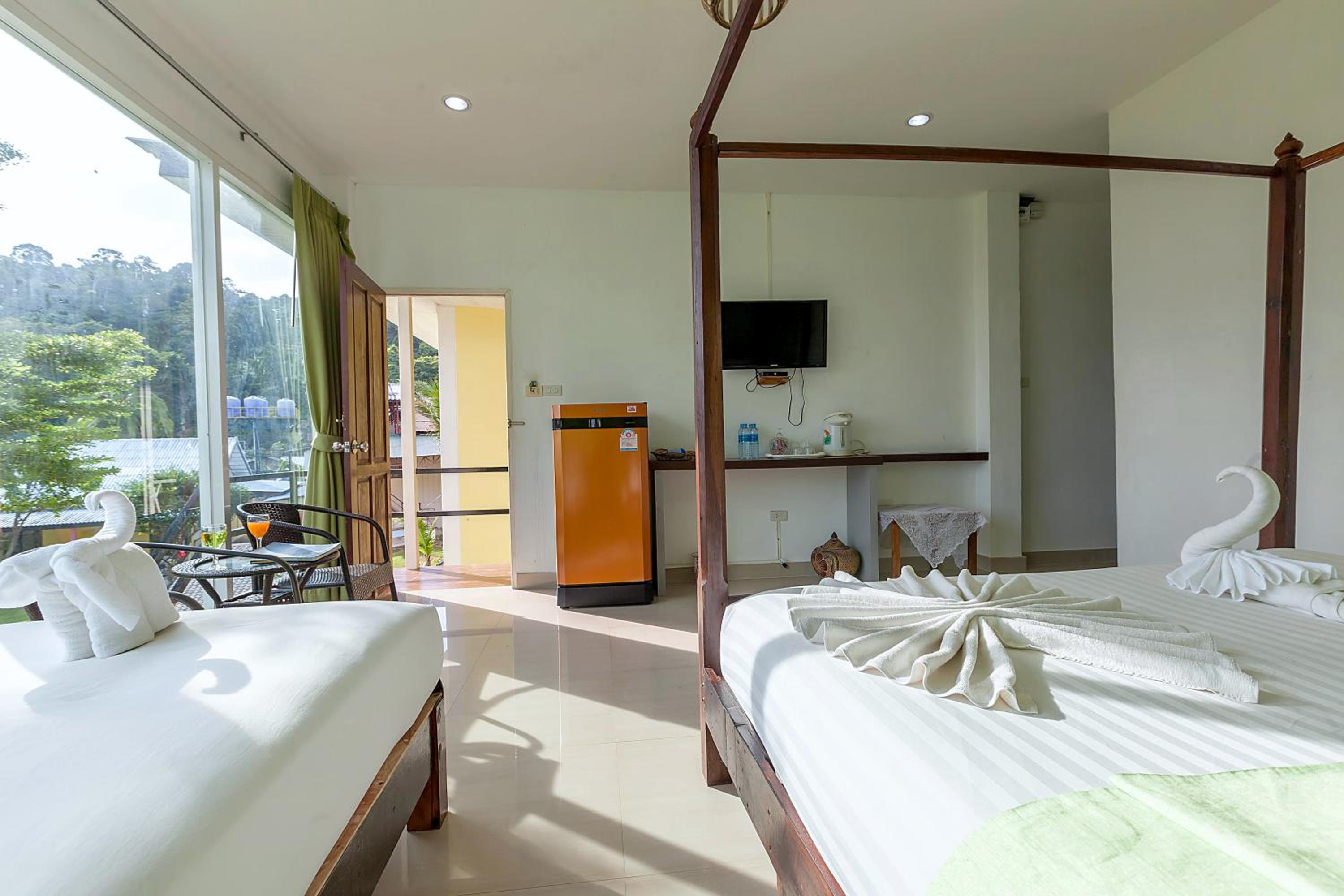 Phi Phi Chang Grand Resort