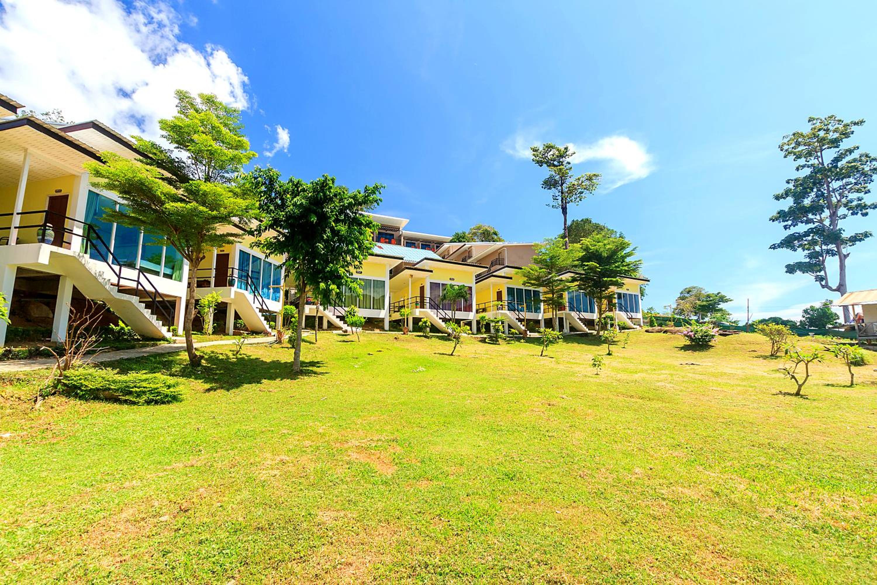 Phi Phi Chang Grand Resort