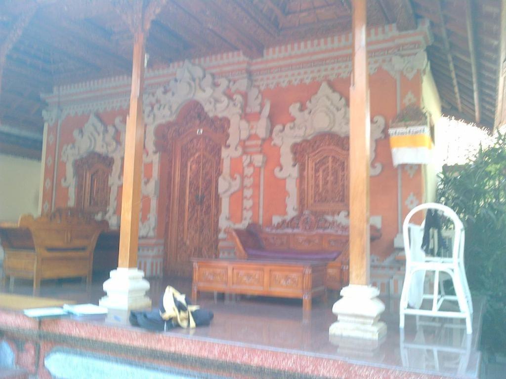 Adus Beach Inn