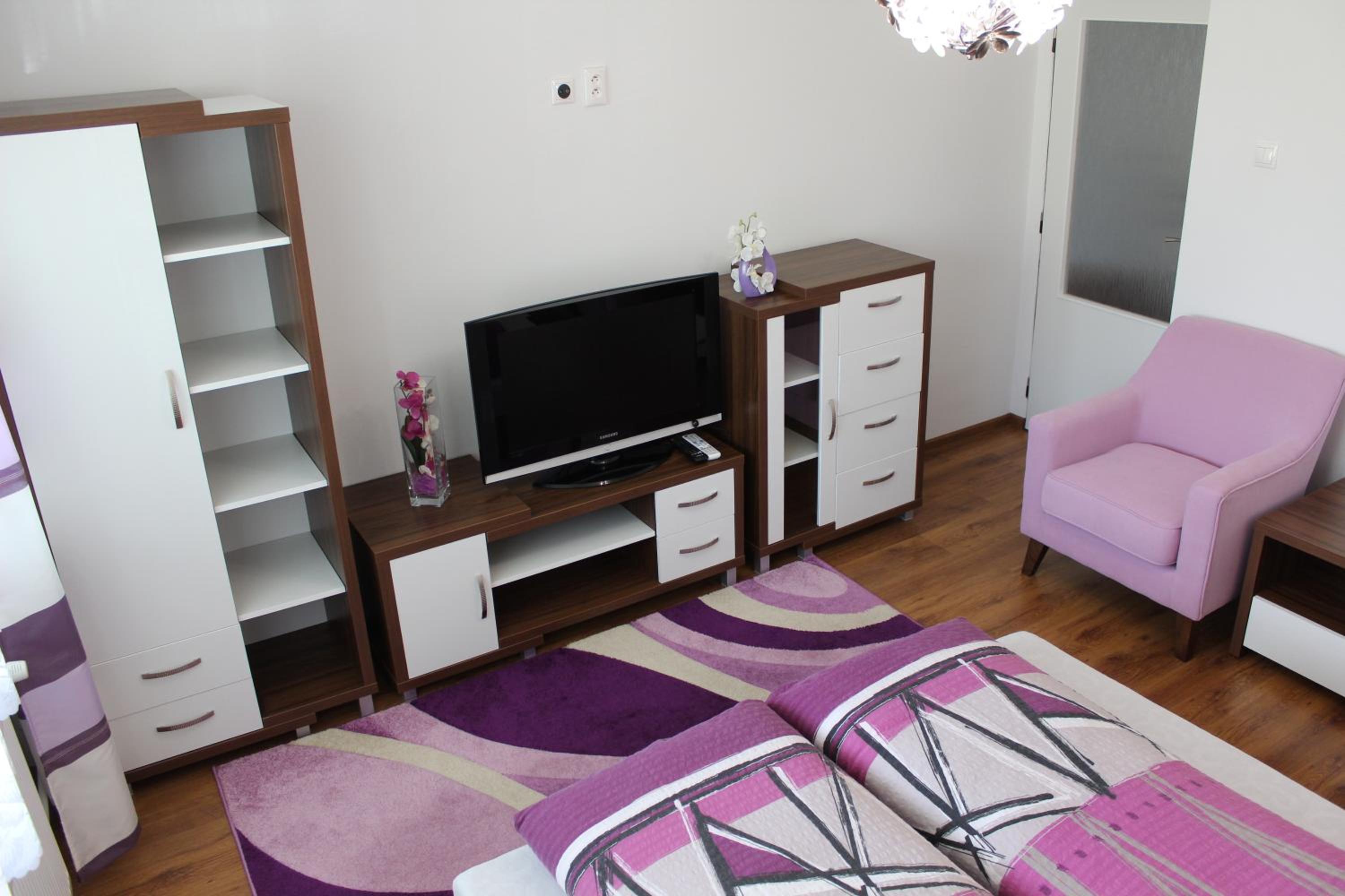 Privat Agnesa view 3