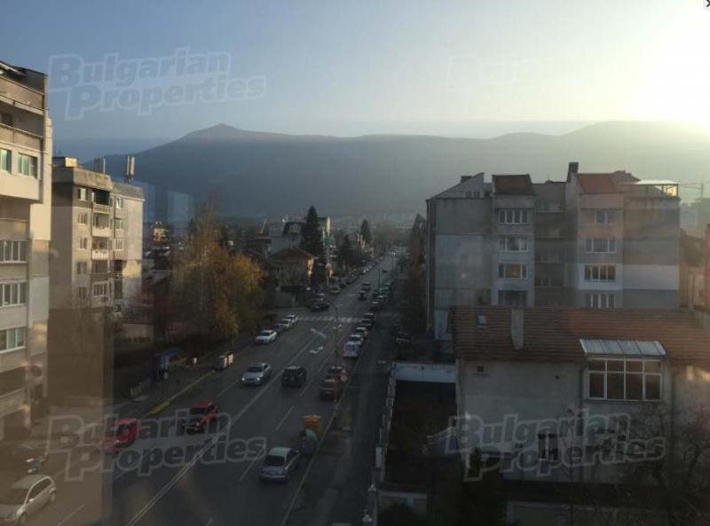 Photo 210