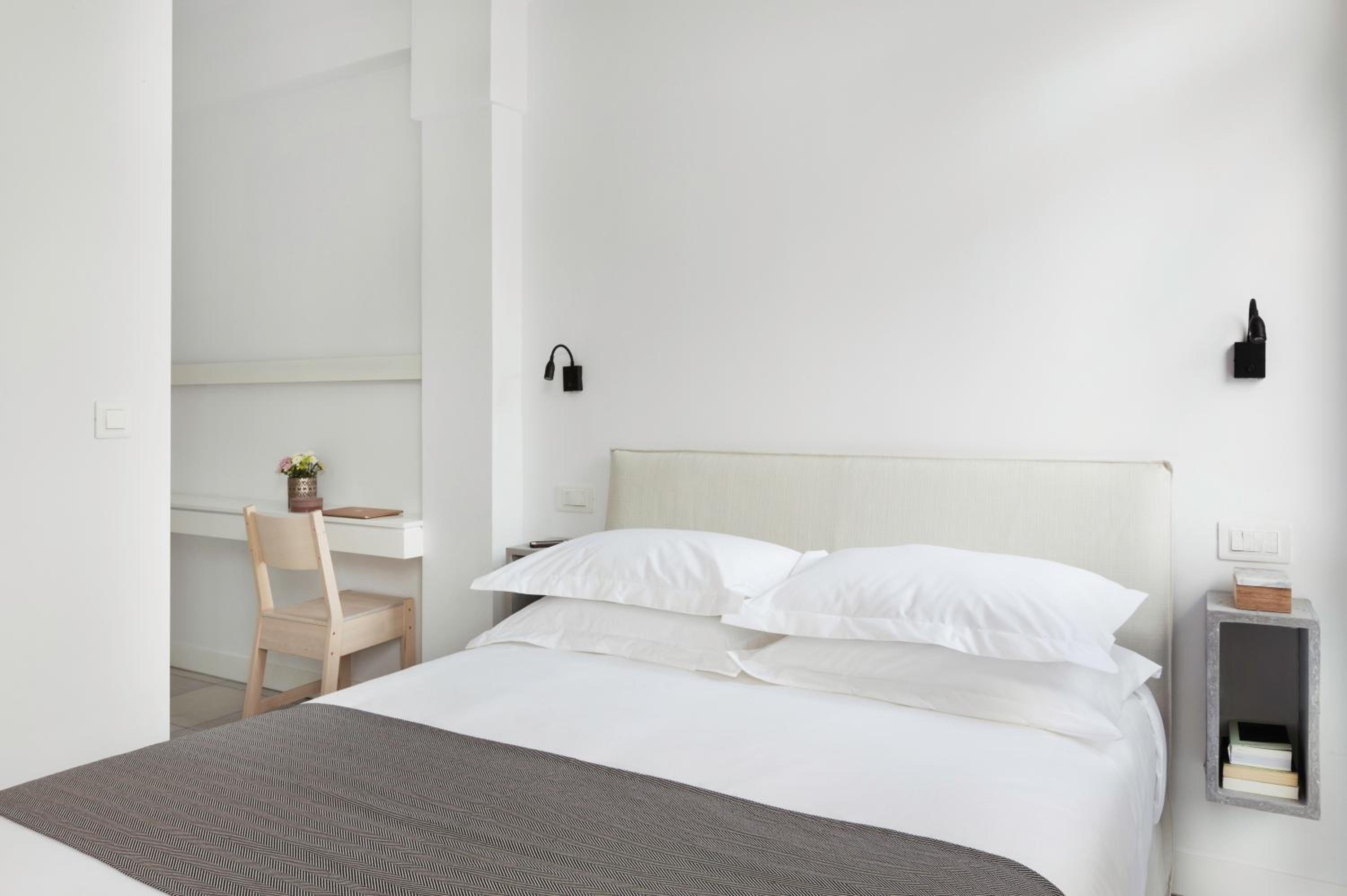Euryclea Residences