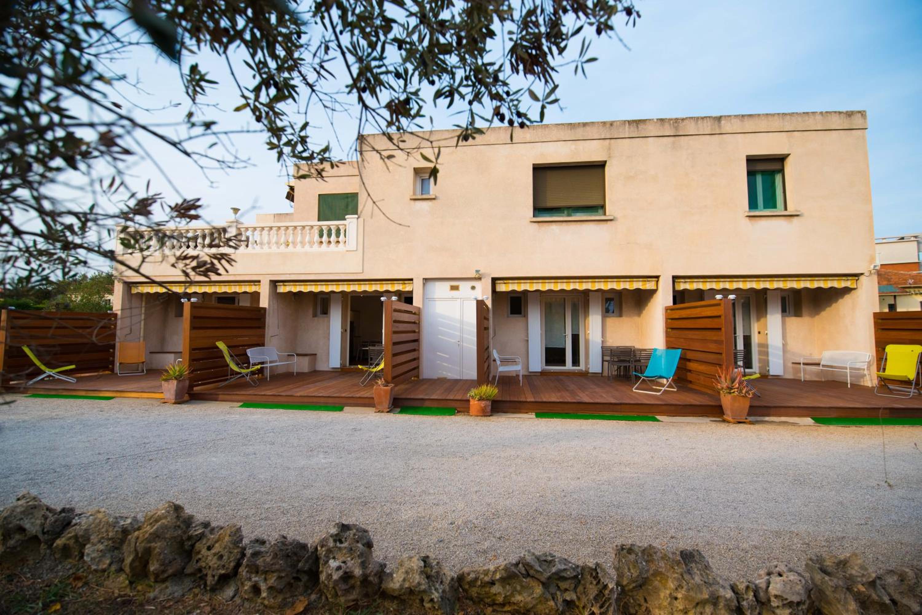 villa "Les Cactees" Petite résidence de tourisme classée 3 étoiles view 2