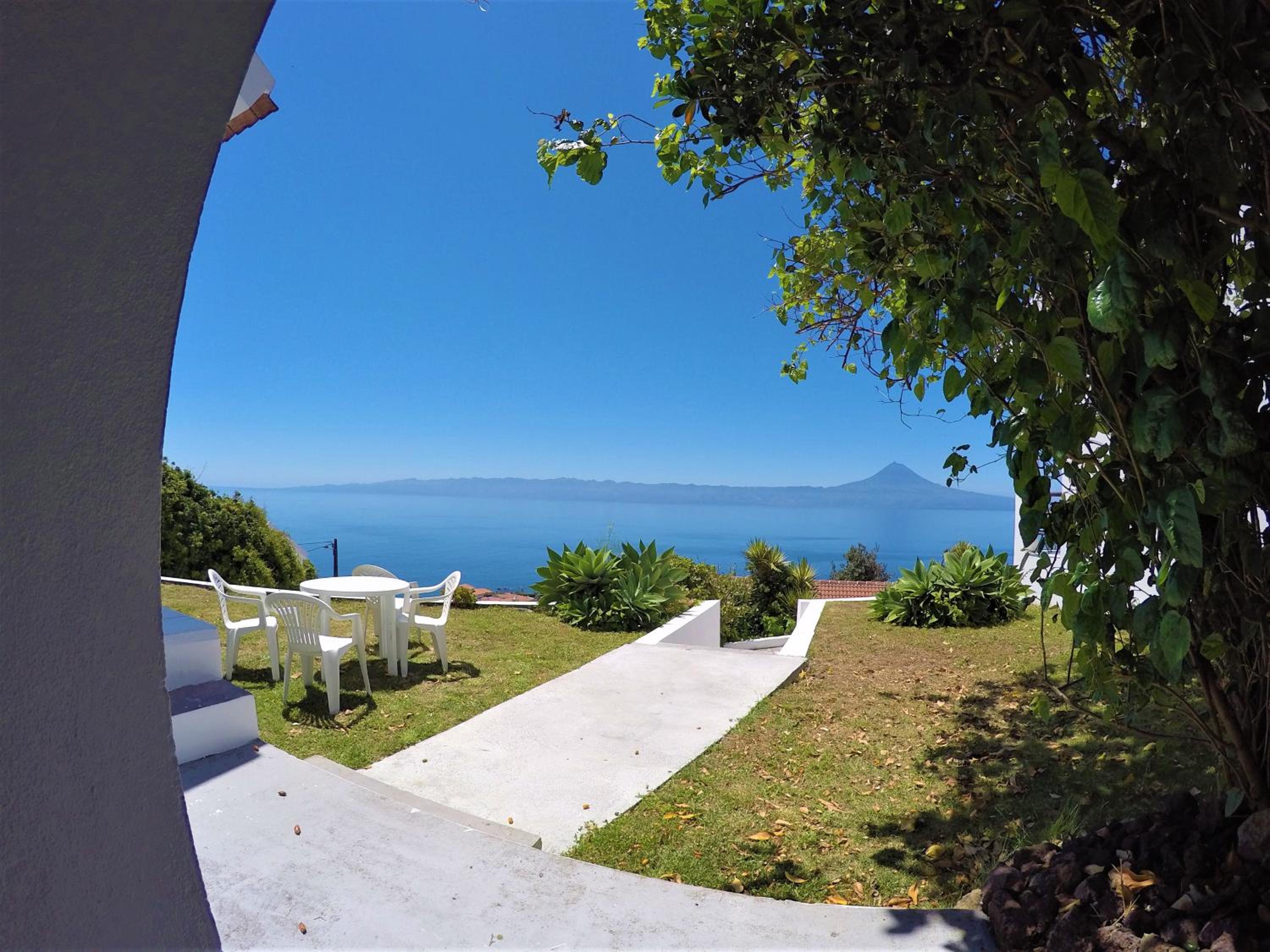 Aldeia da Encosta view 3