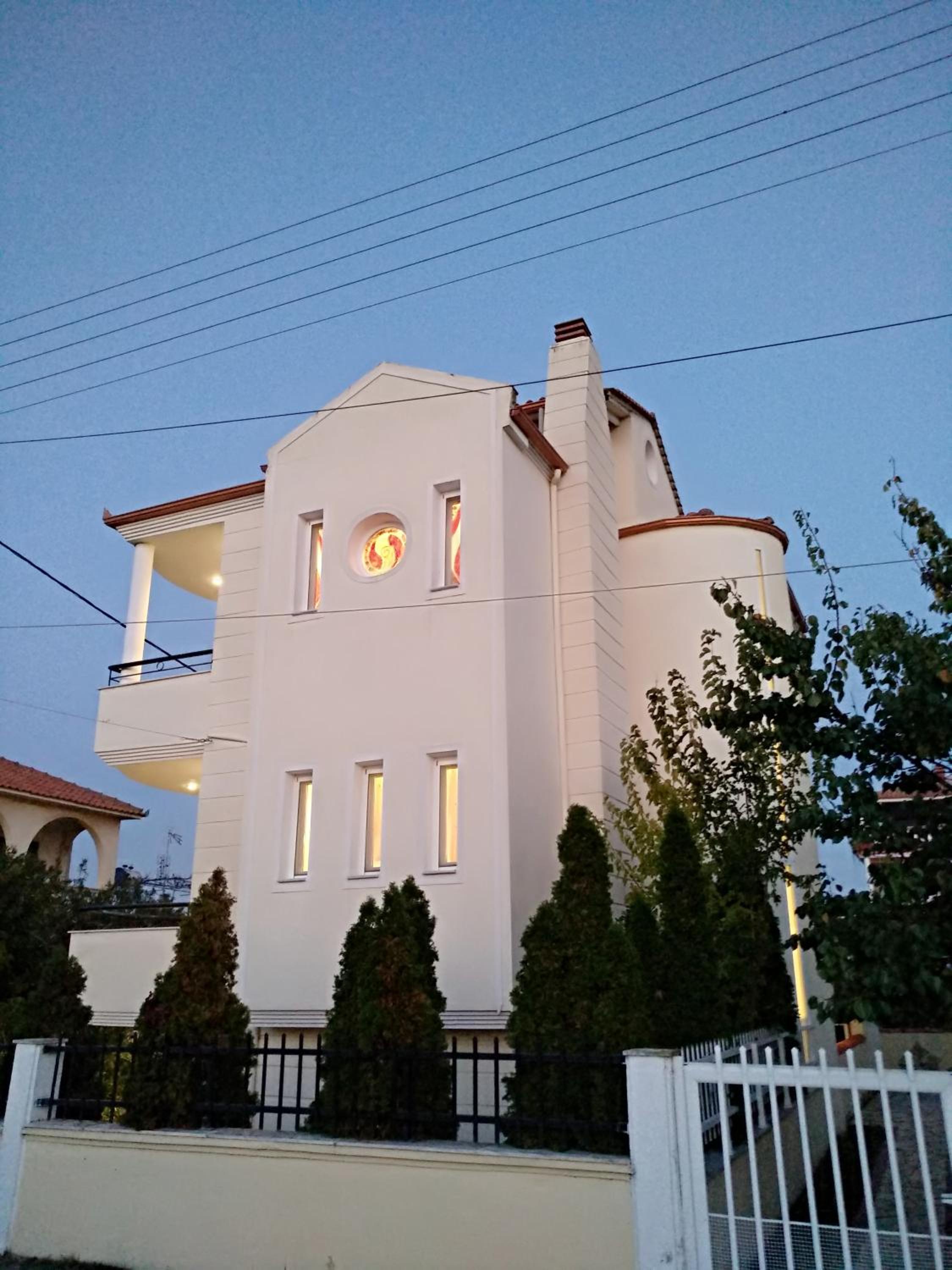 Prime Luxury Villa beach front view 5