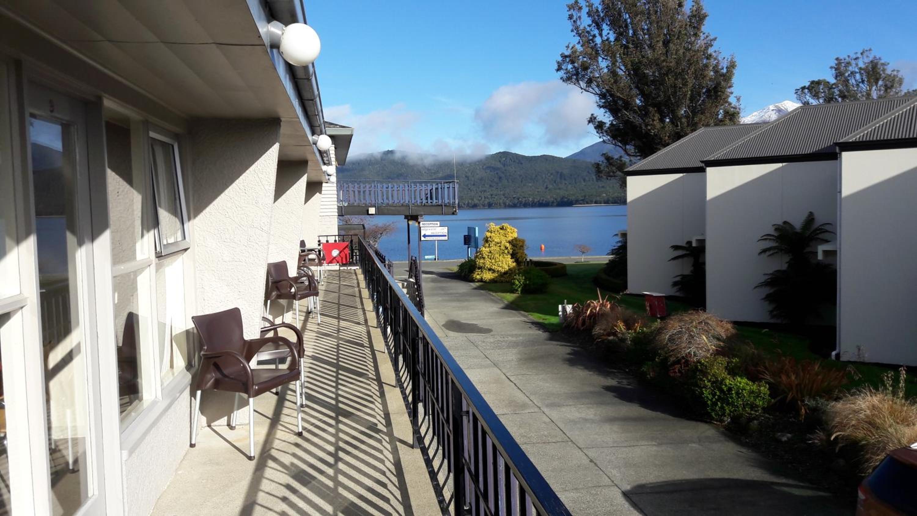 Edgewater Motel