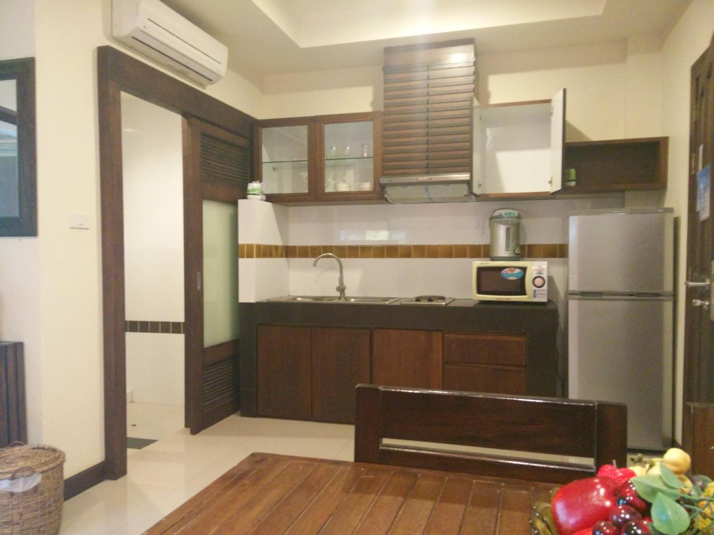 Lanta Garden Hill Resort & Apartments