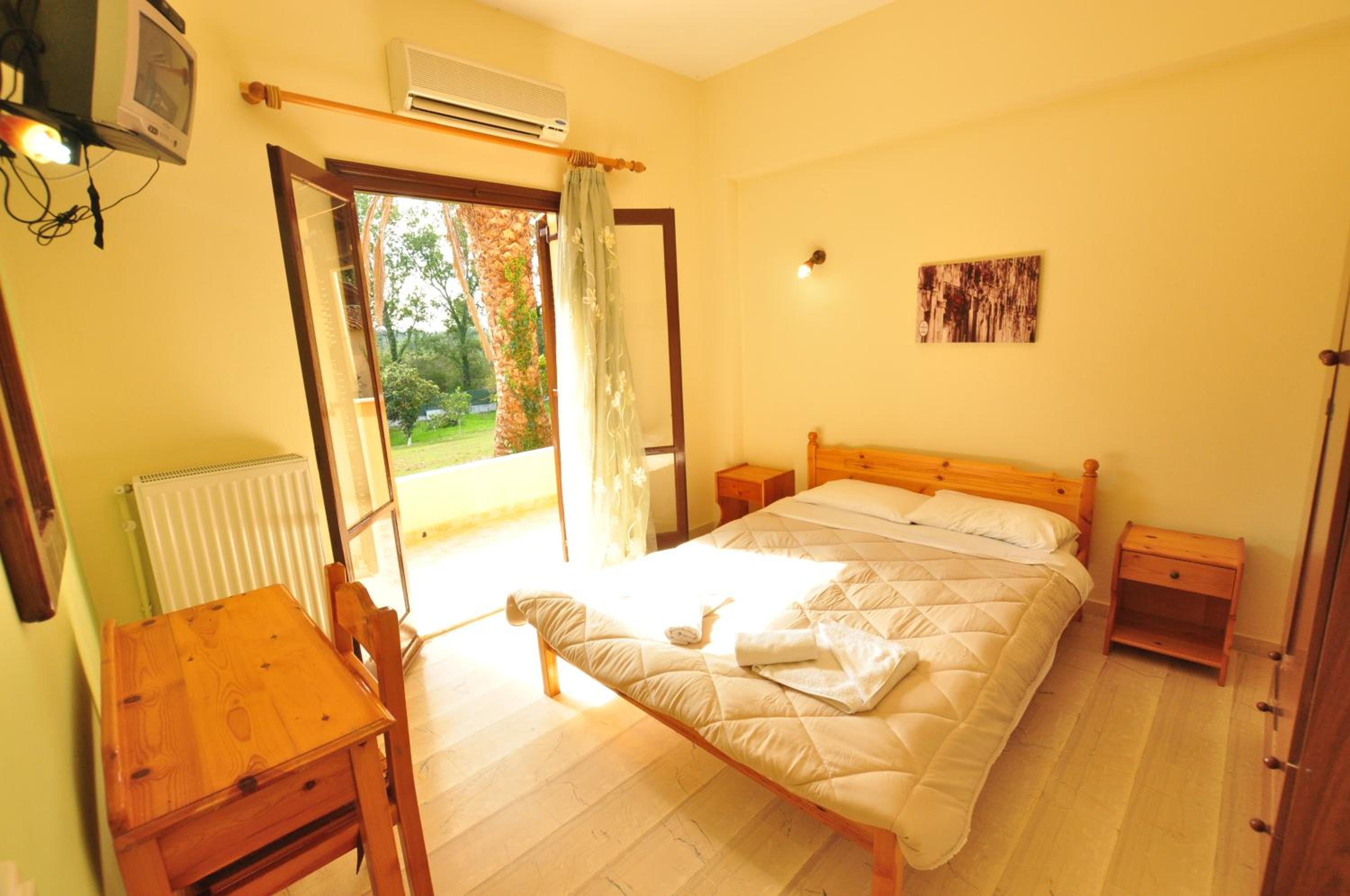 Laskaris Studios photo 5