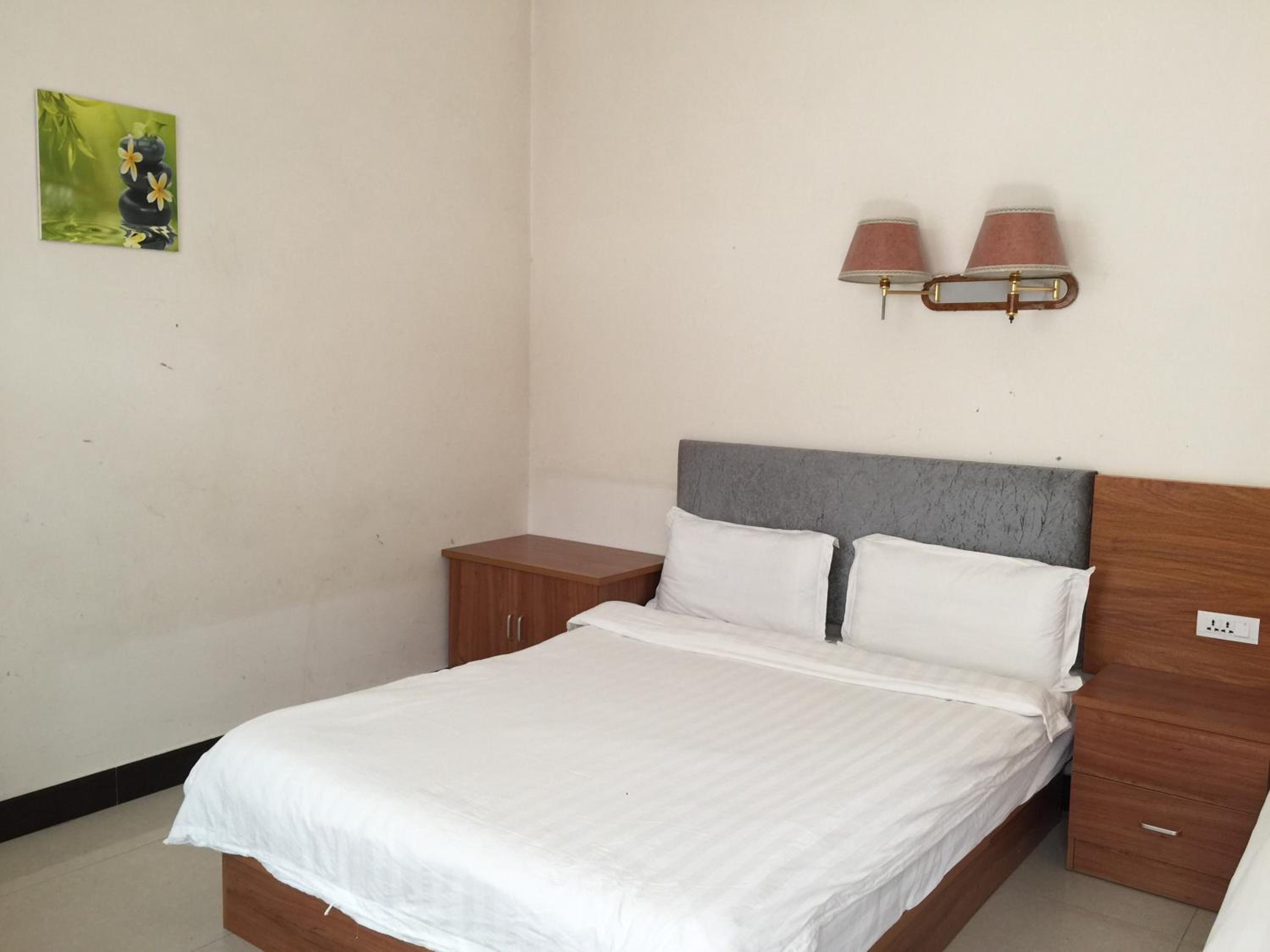 Huashan International Youth Hostel