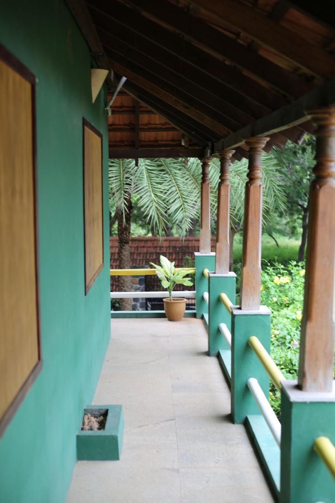 Photo 43