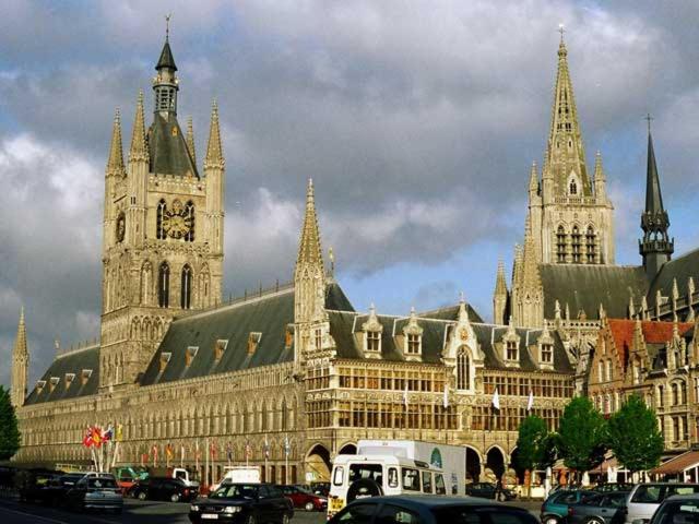 Photo 18
