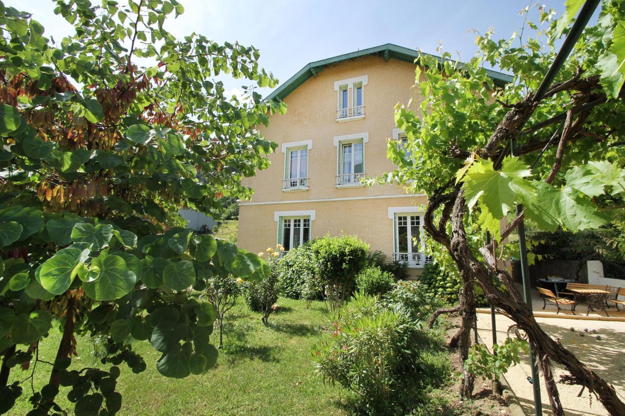 La Renardière view 3
