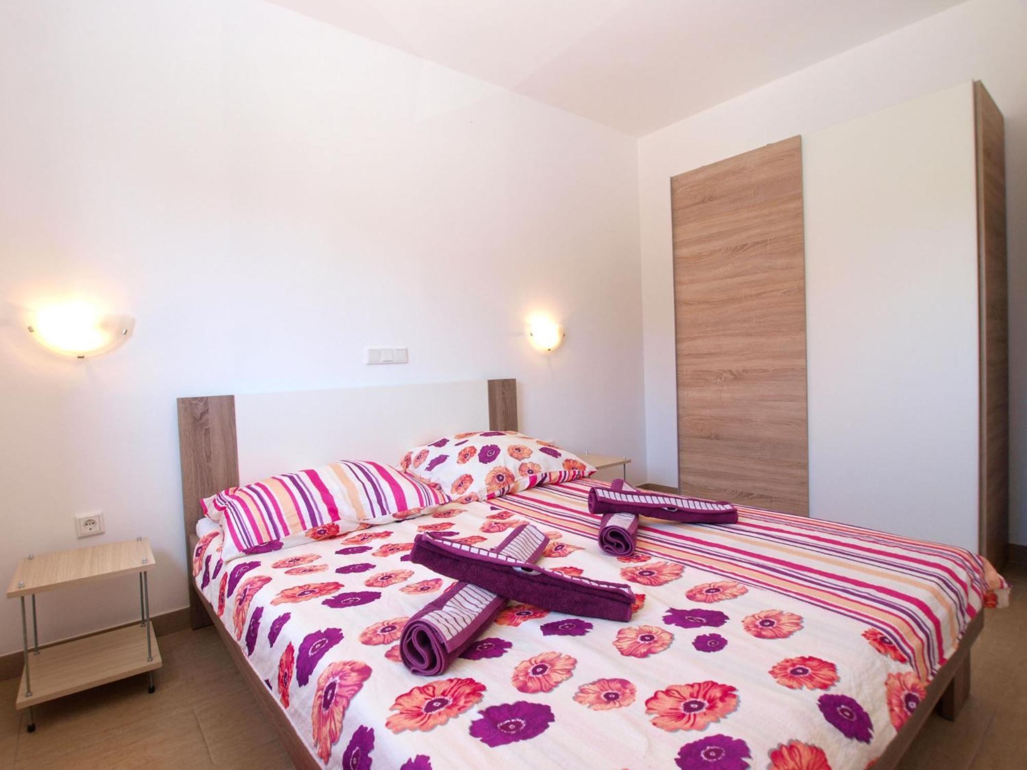Apartments Biljana 1480 view 3