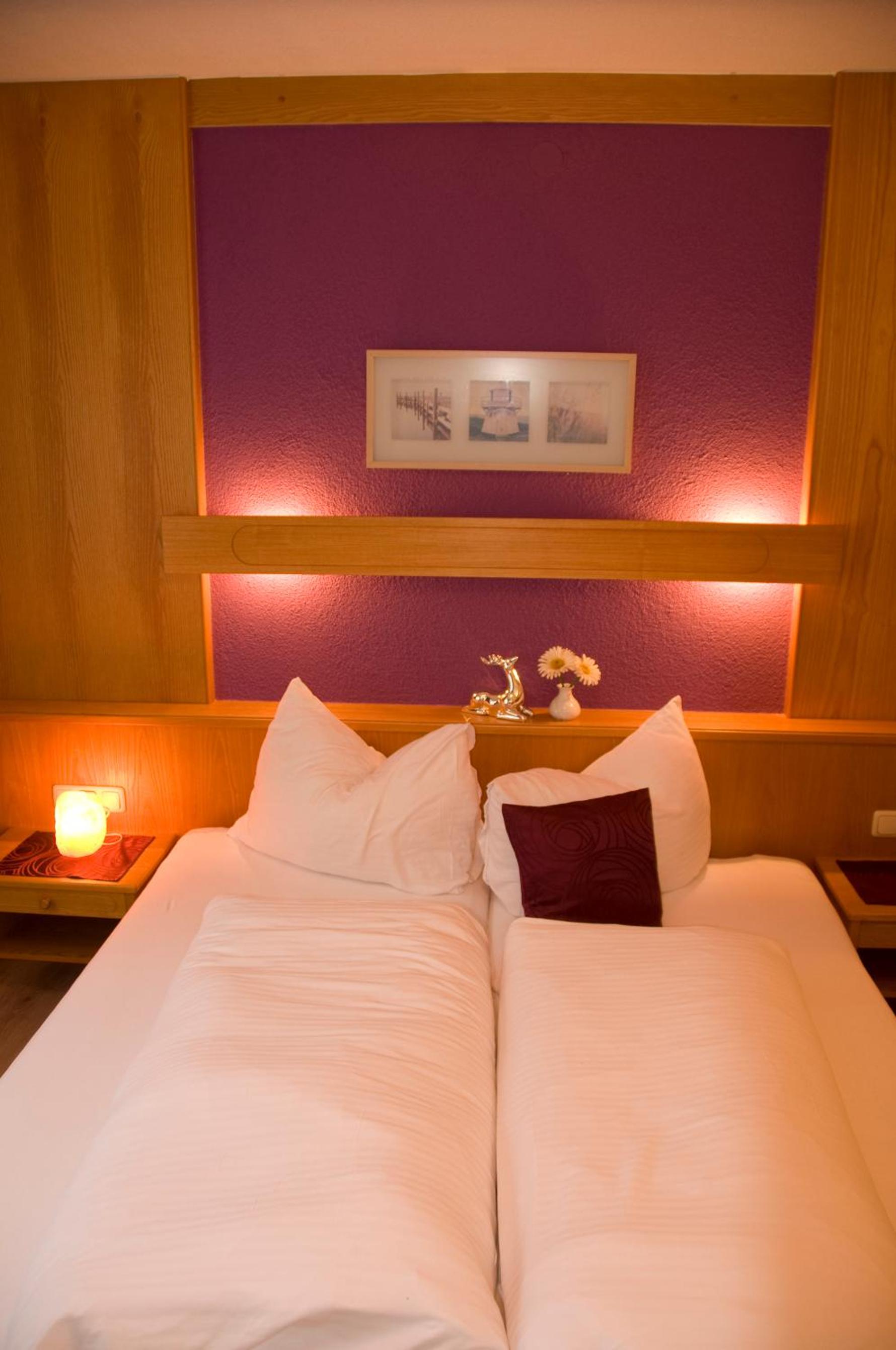Photo 163