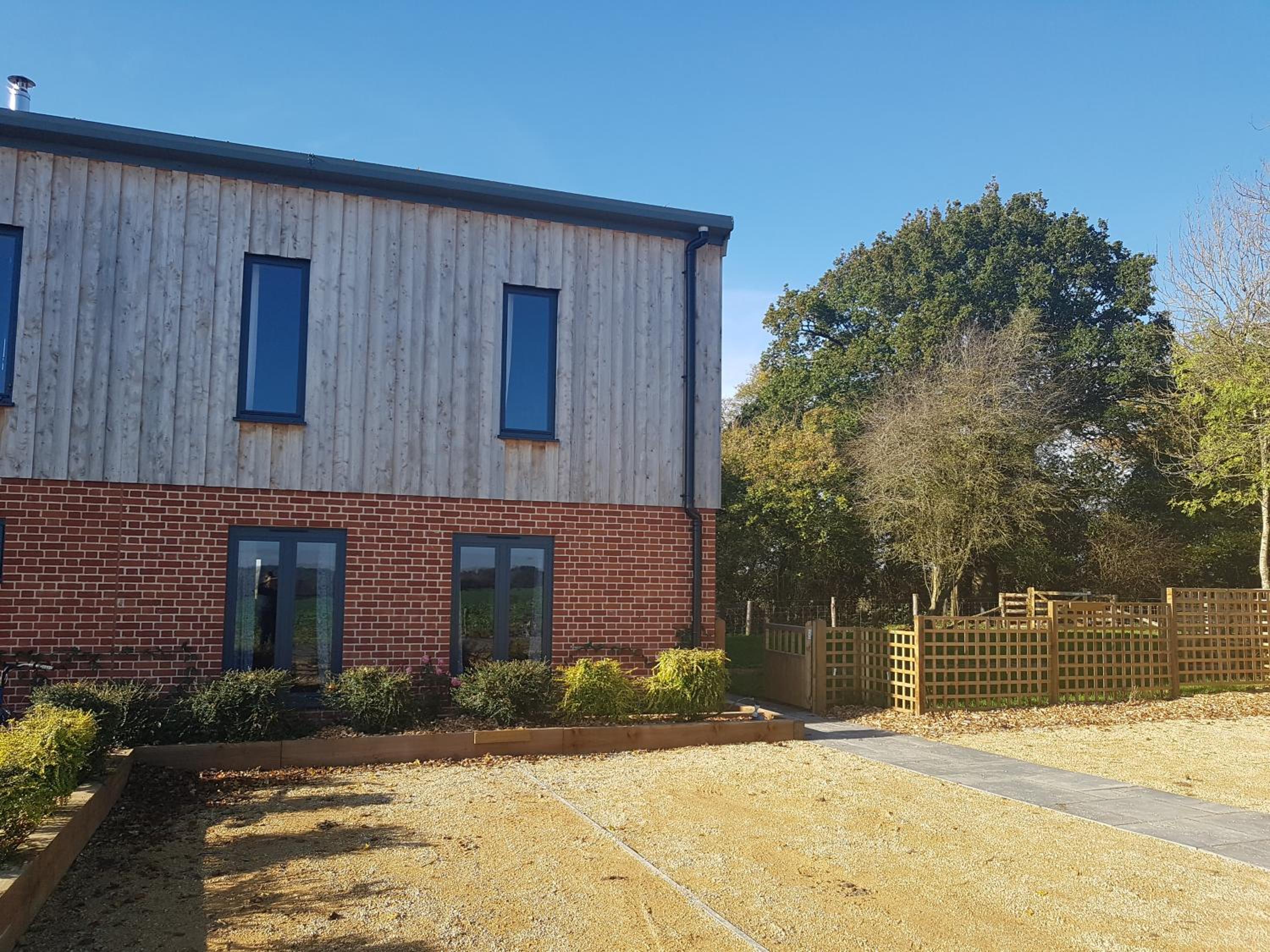 Oak & Hazel, Heath Row Barn view 2