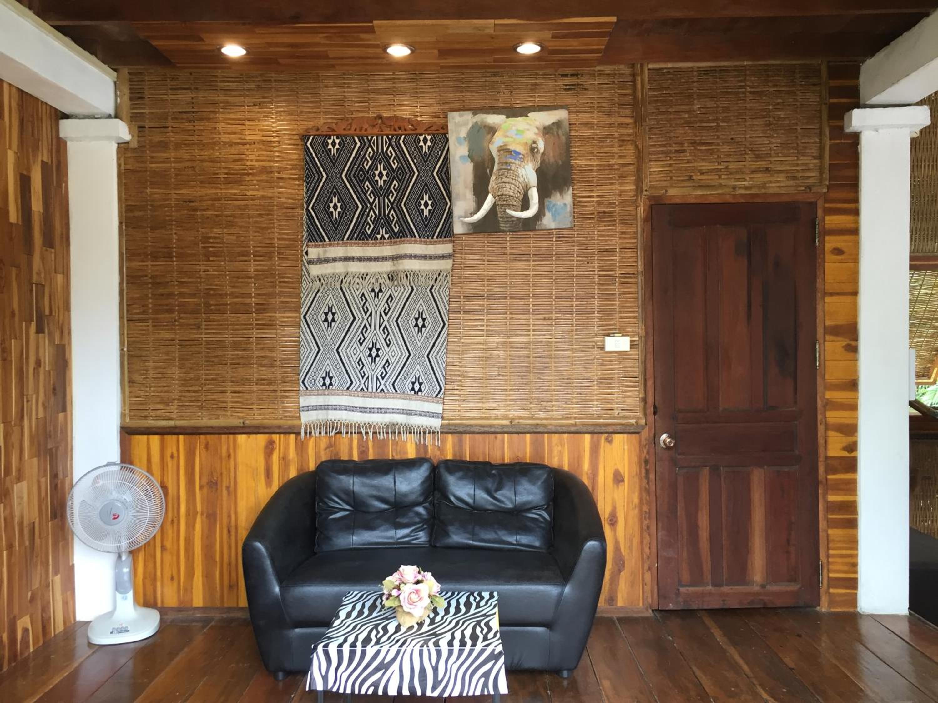 Phoxay Ngam Resort