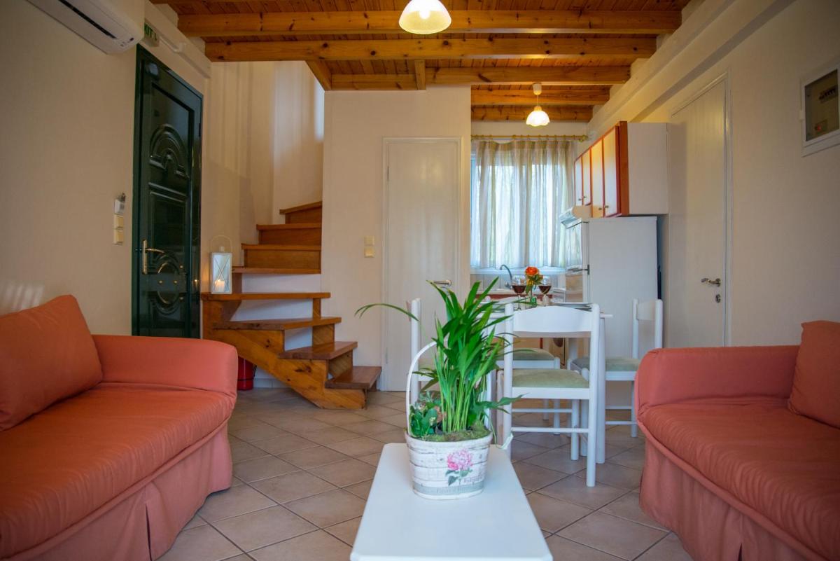 Iliana Villas view 3