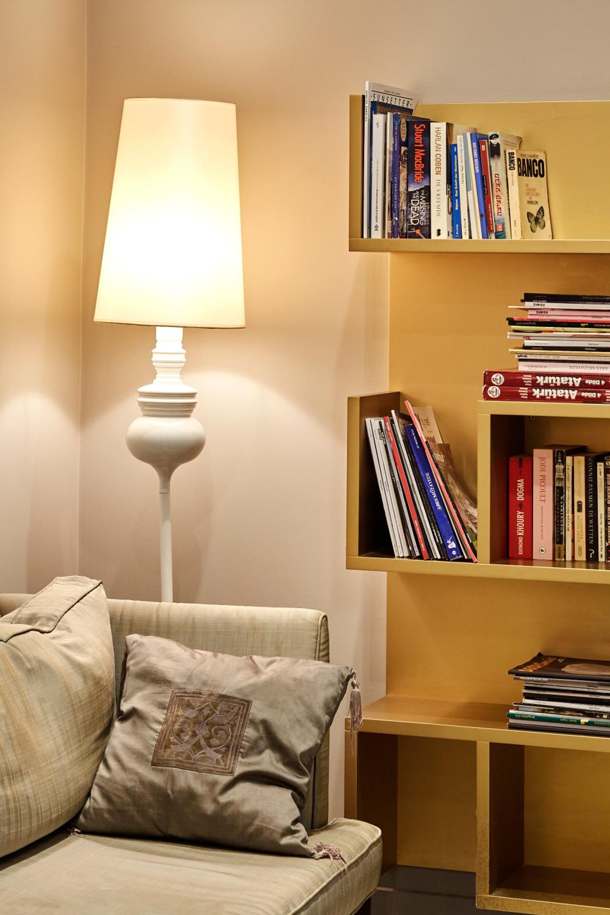 Taksim Prelude Hotel - Image 14