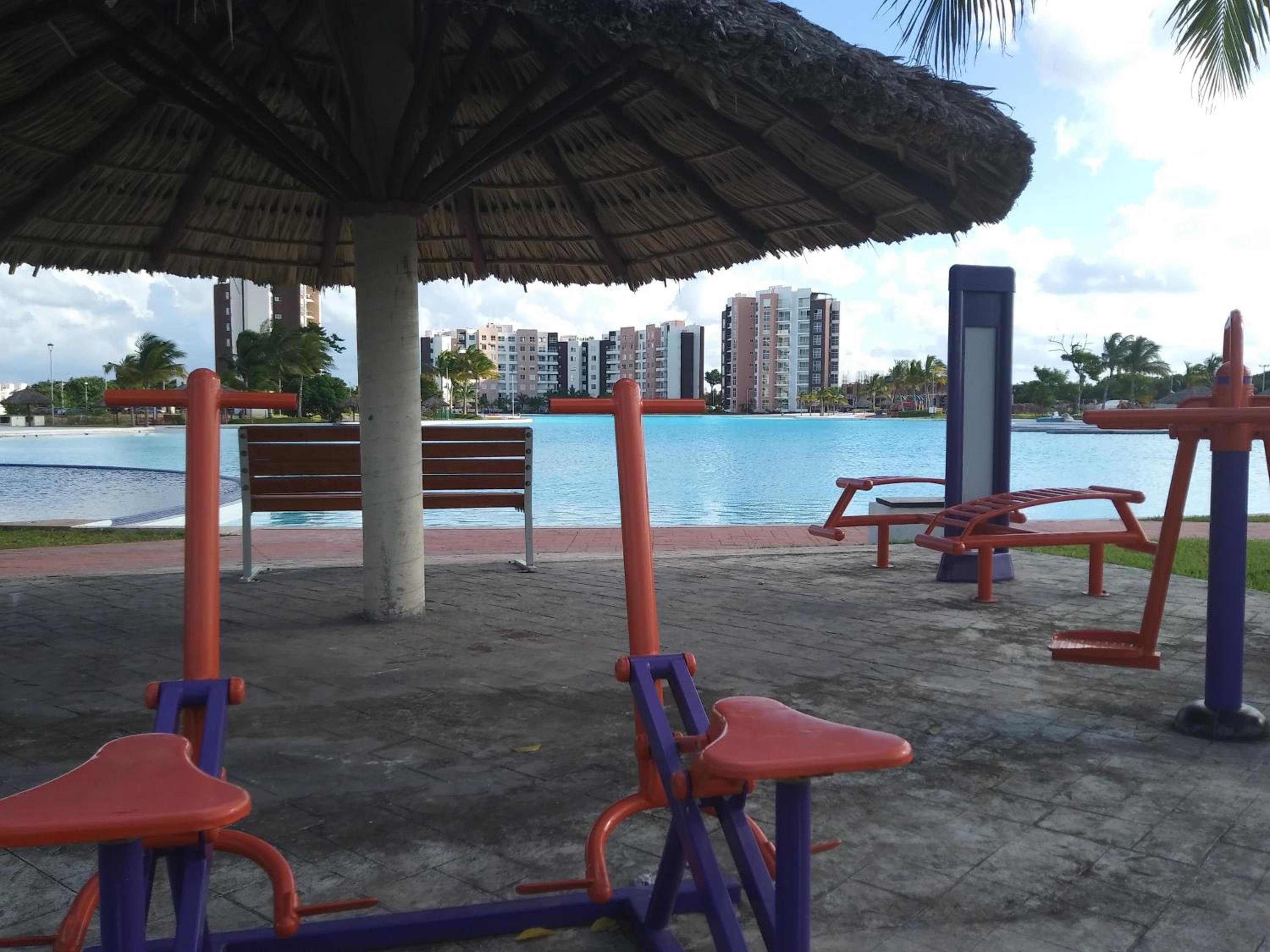 Dreams Lagoon