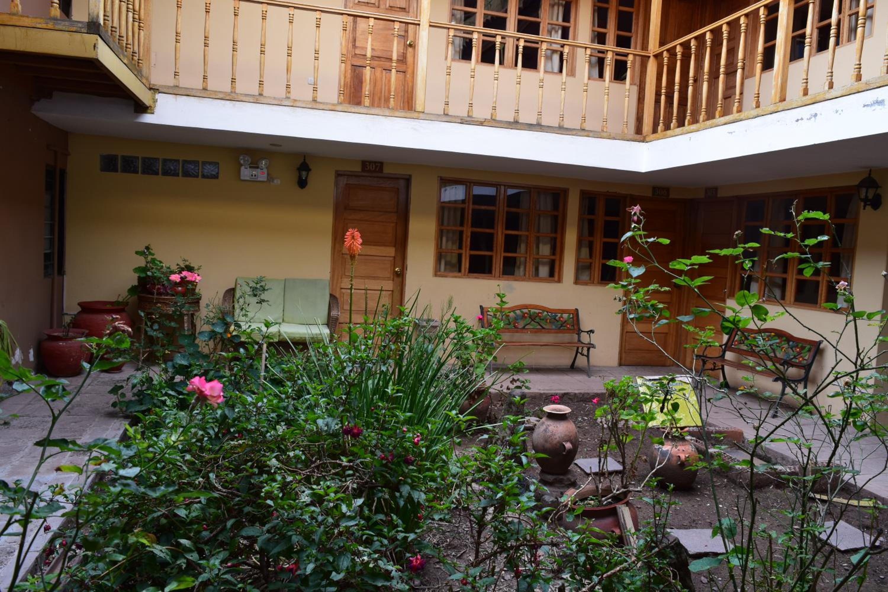 Hostal Qorichaska