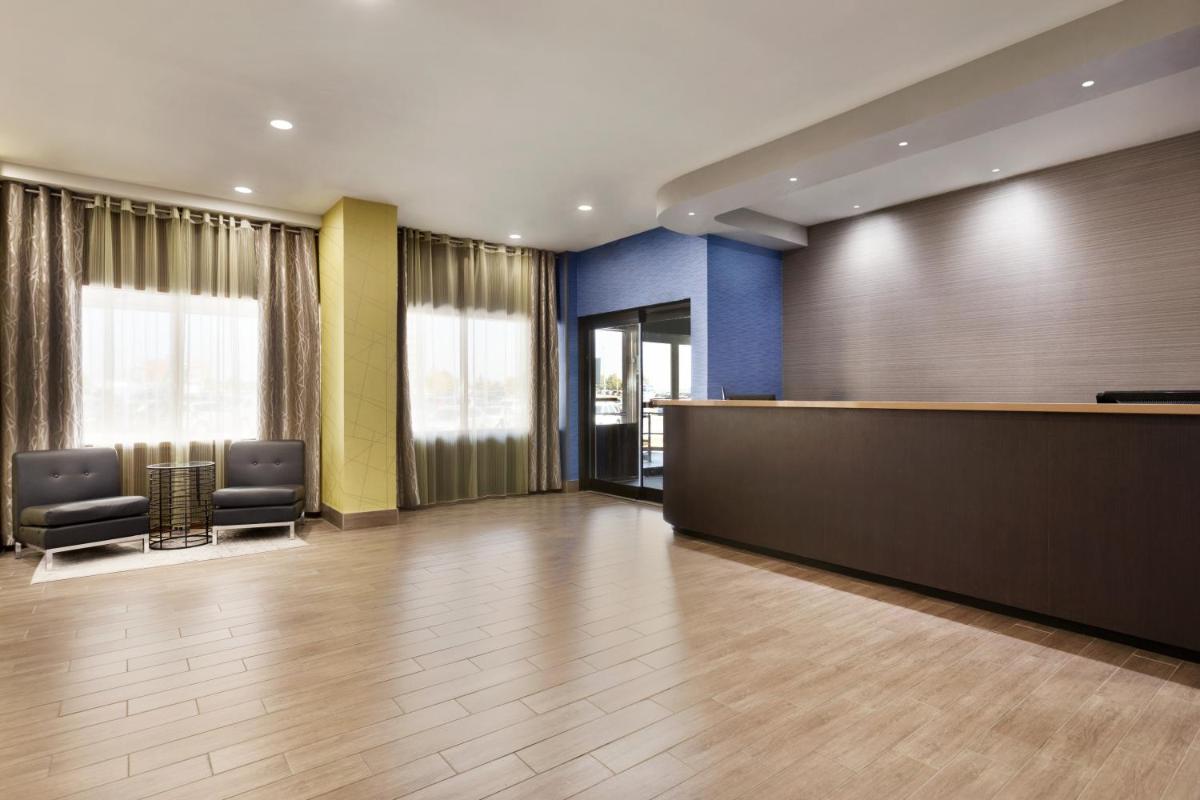 hotel reception
