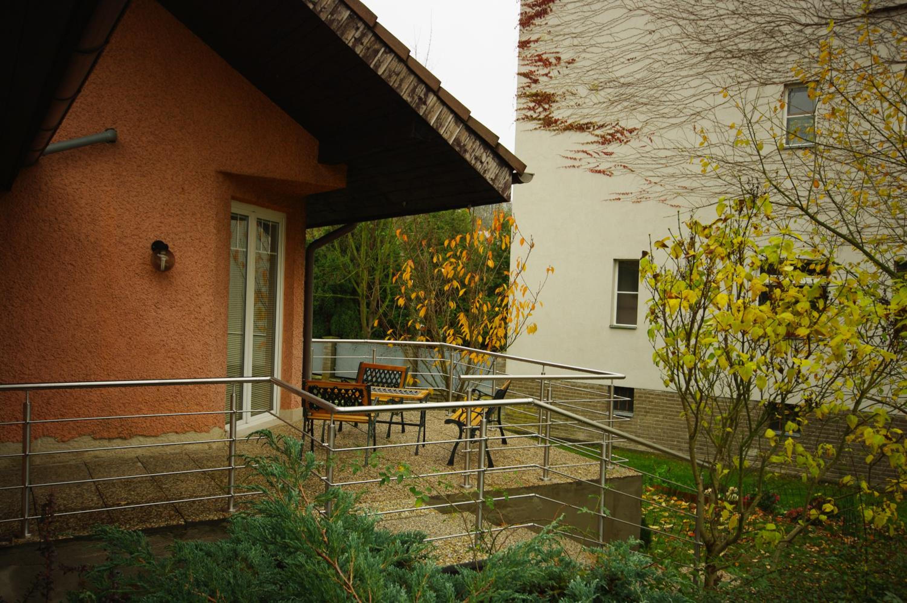 Cozy Gardens Apartments in Prague
